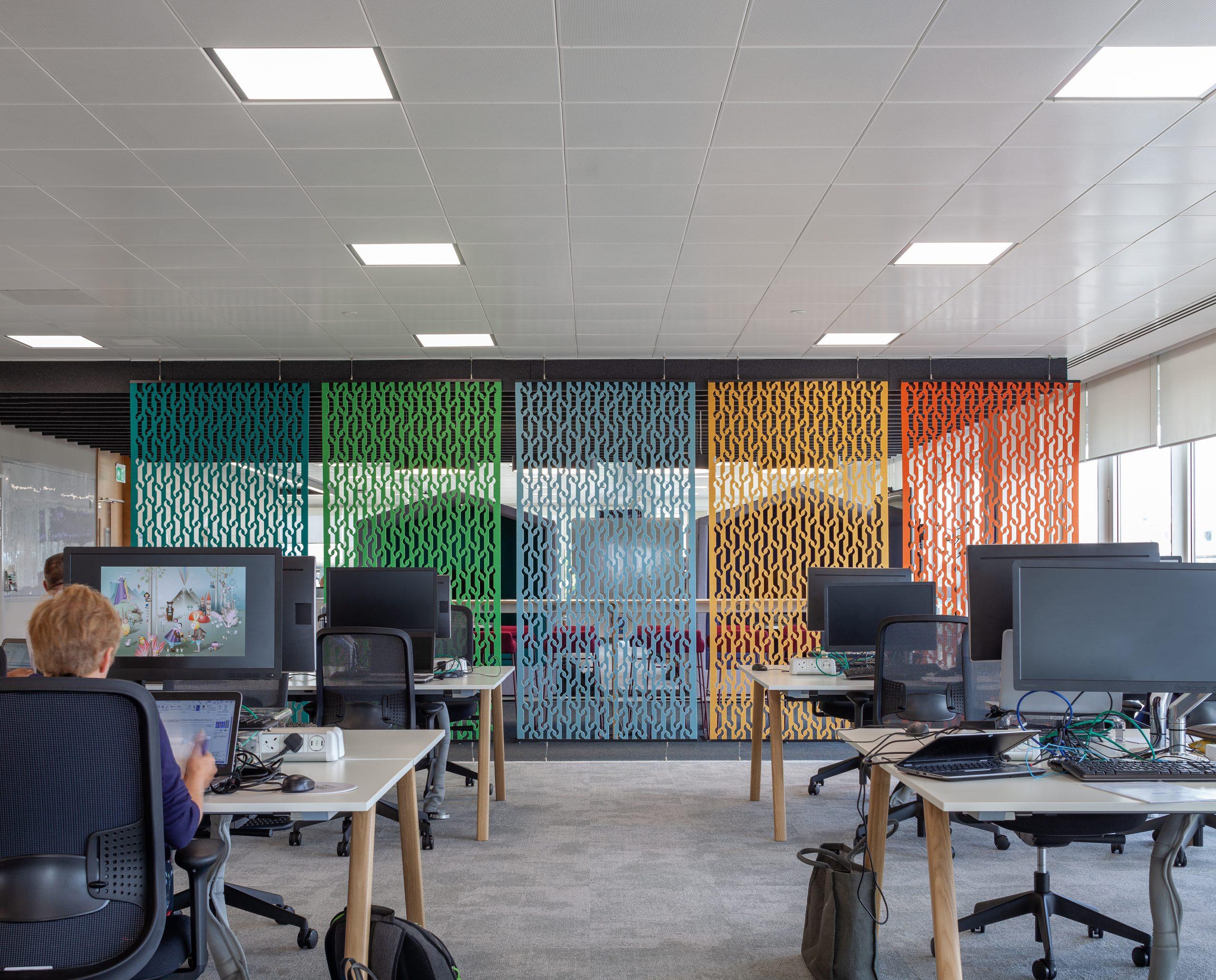 Display product Cascade™ - Hanging screens from manufacturer Autex Acoustics