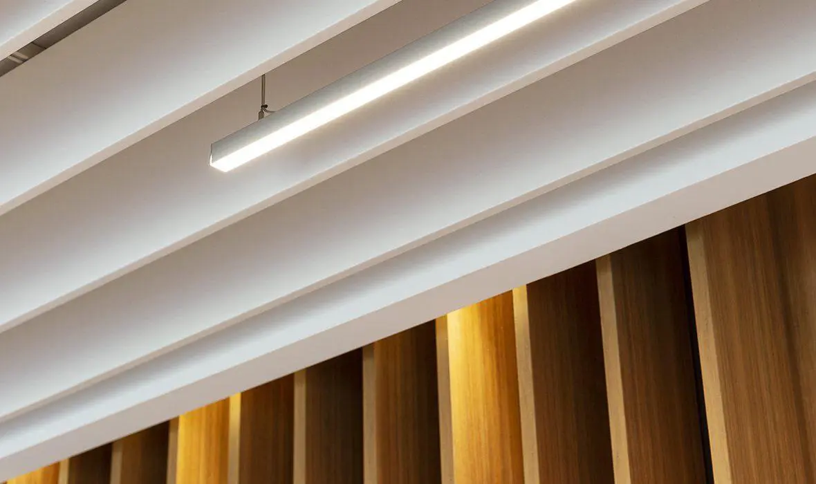 Autex Acoustics - Frontier™ - Sistema acústico de techo y pared