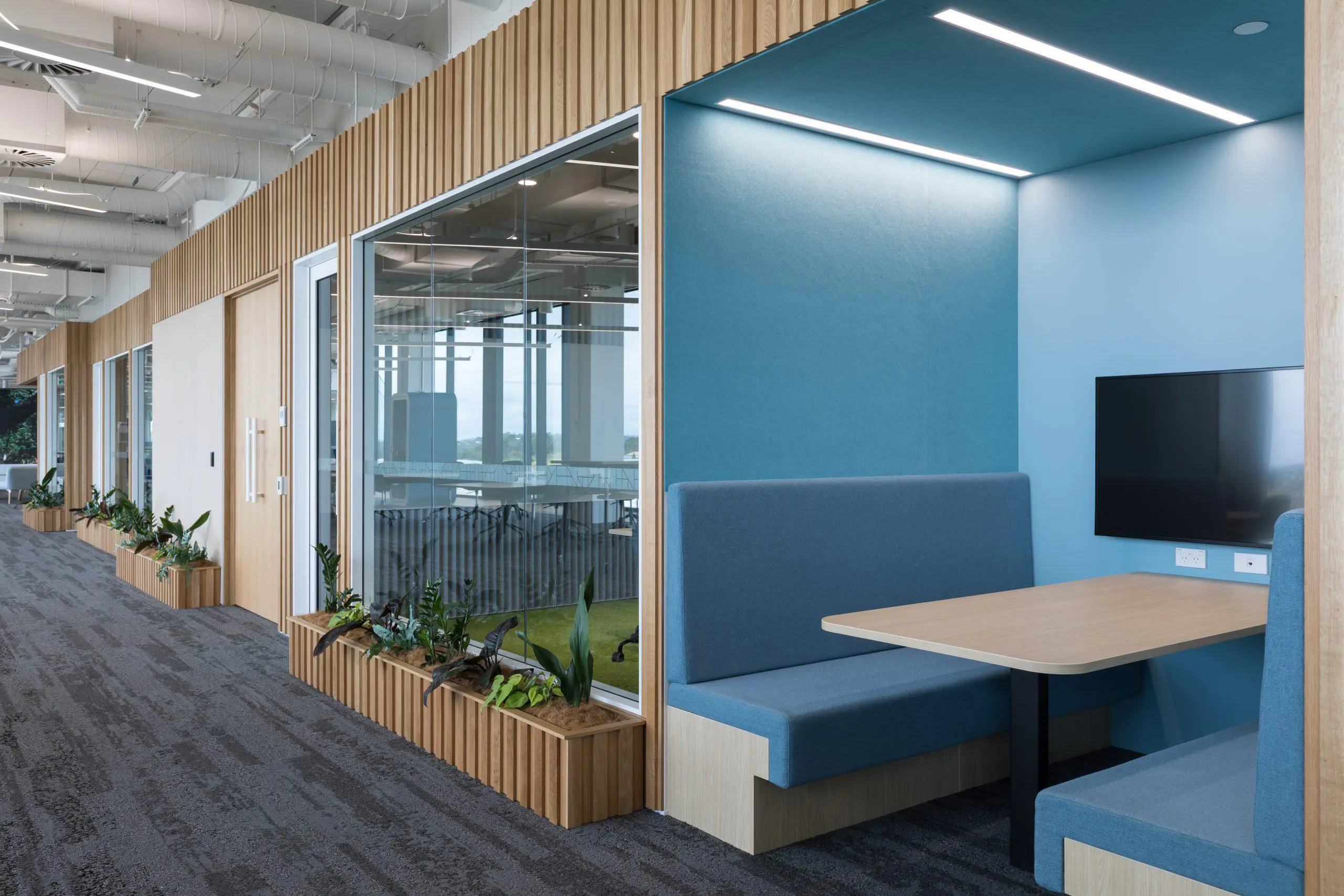 Autex Acoustics - Vertiface® - Wandverkleidung aus Stoff