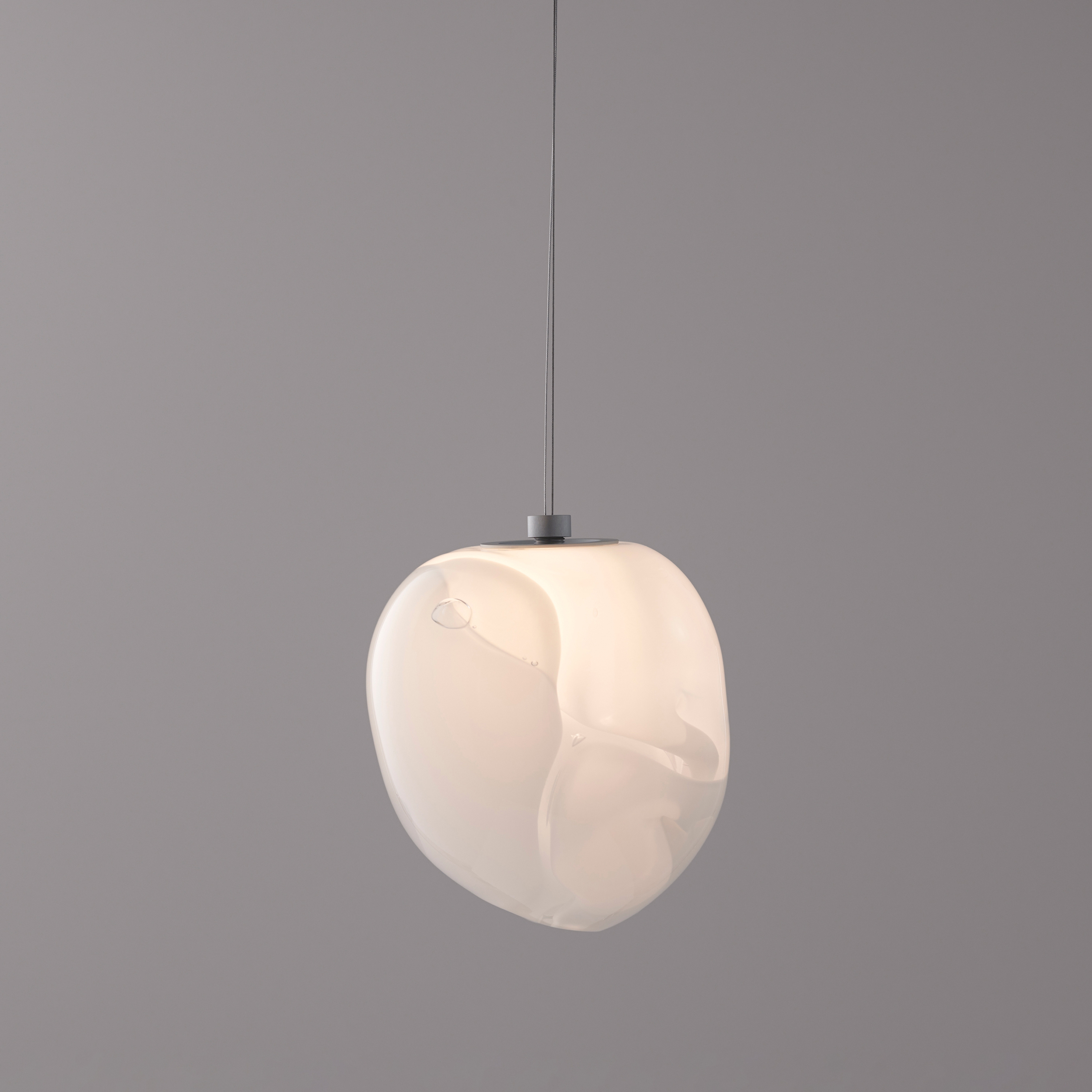 Afficher le produit Of Movement and Material White du fabricant ANALOG