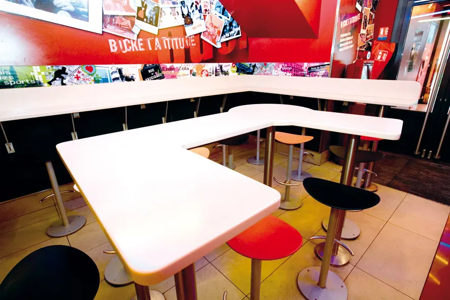 Staron® - STARON® Table