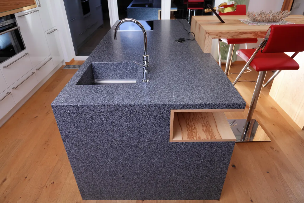Staron® - Tempest Zenith