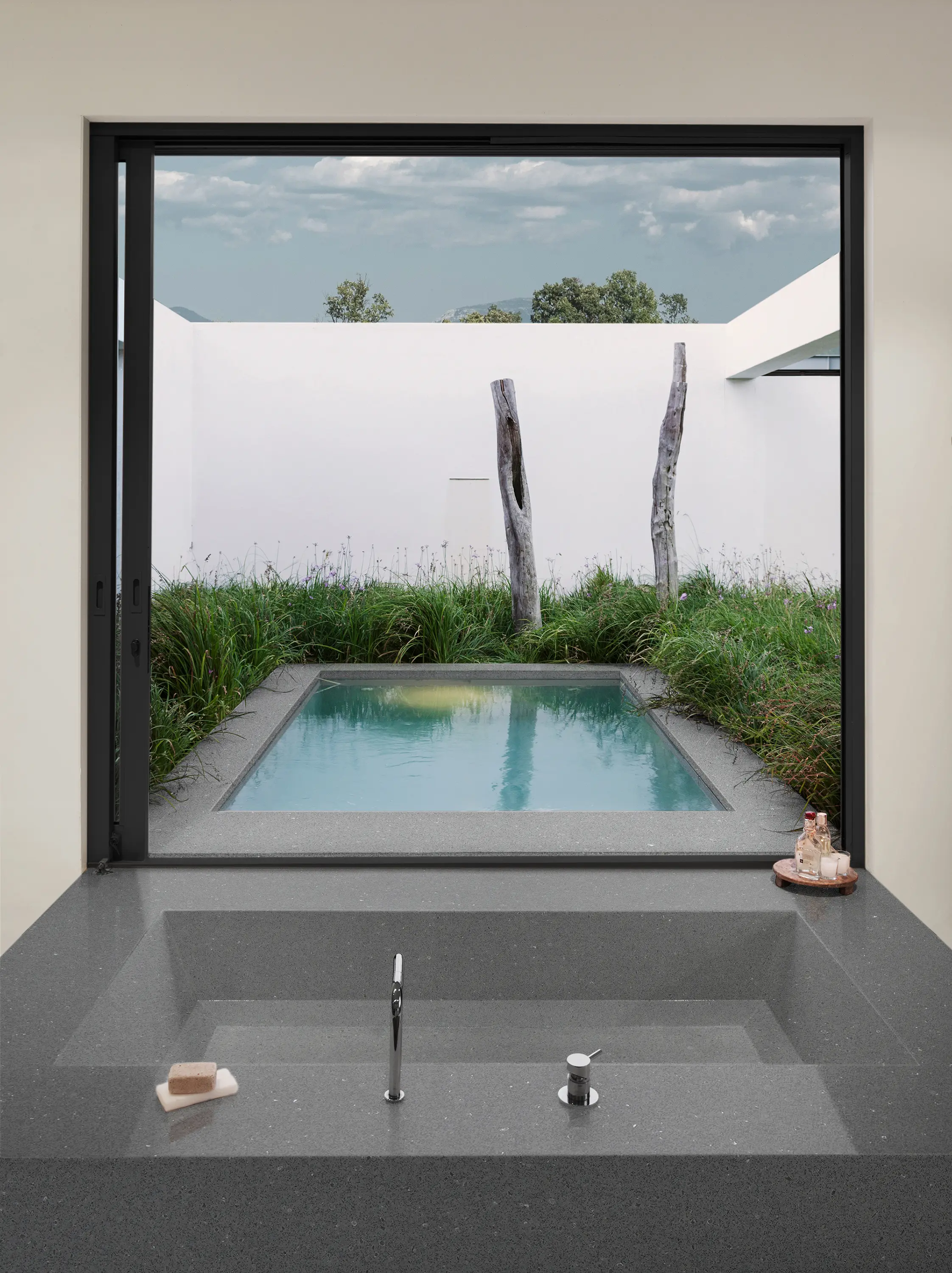 Staron® - Stucco Haze