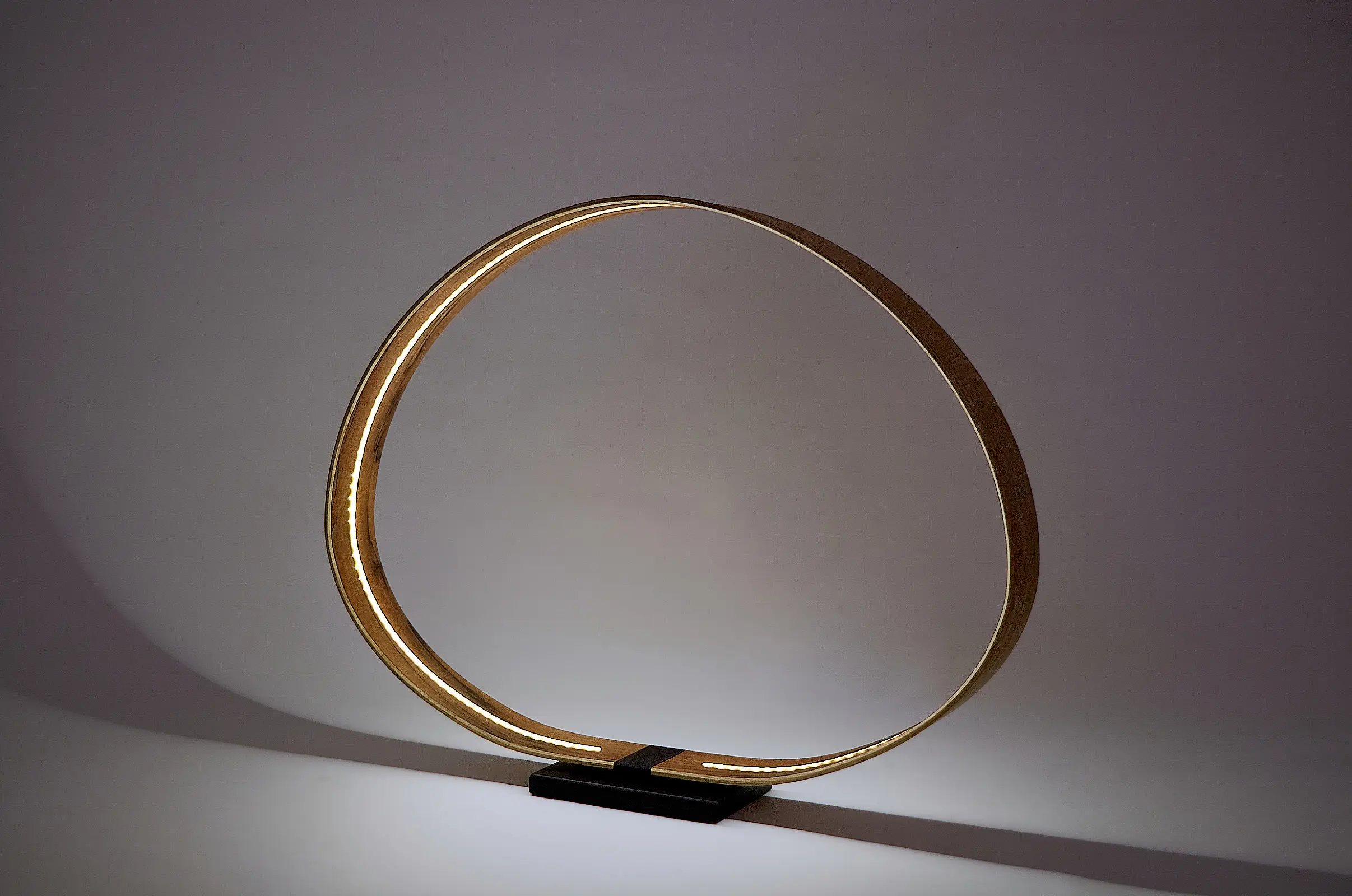ALAN HORGAN STUDIO - Eclipse | Mood Light