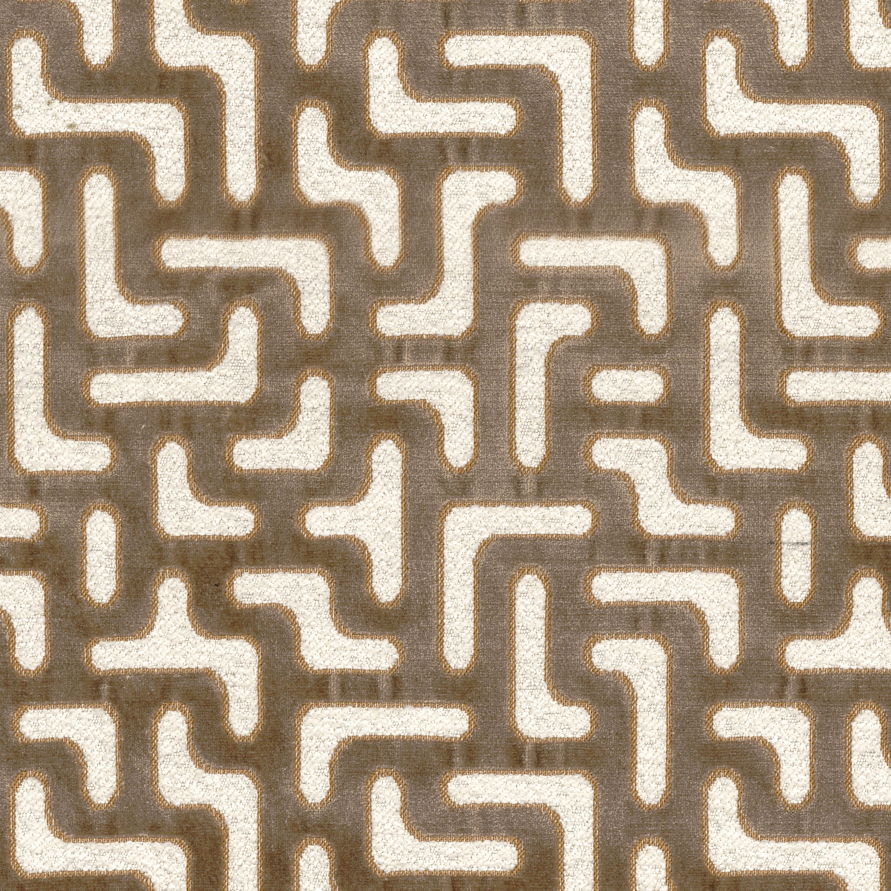 Display product BRYCE TAUPE from manufacturer Casamance