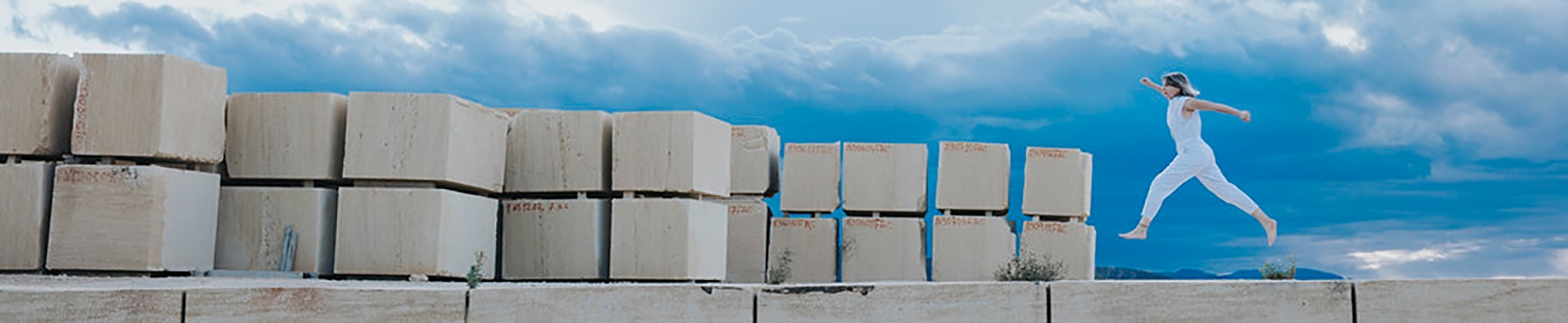 Scopri il mondo del produttore Rosal Stones