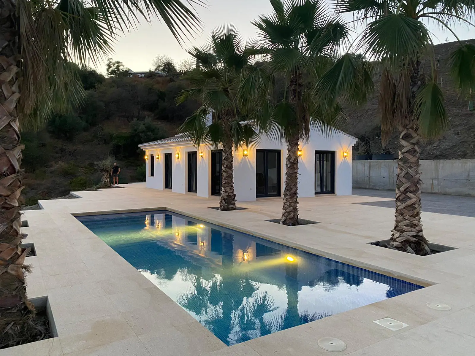 Rosal Stones - Albamiel Brushed