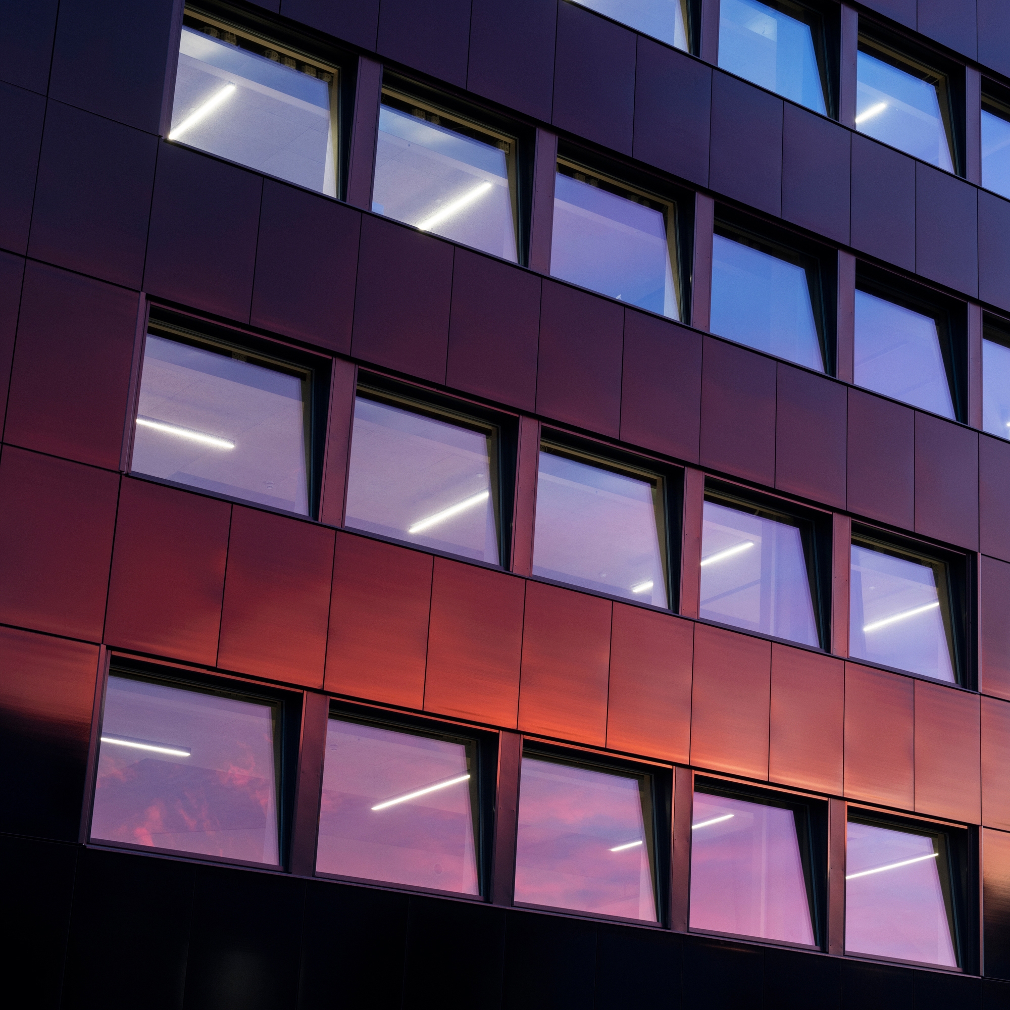 Display product Powerhouse from manufacturer SolarLab