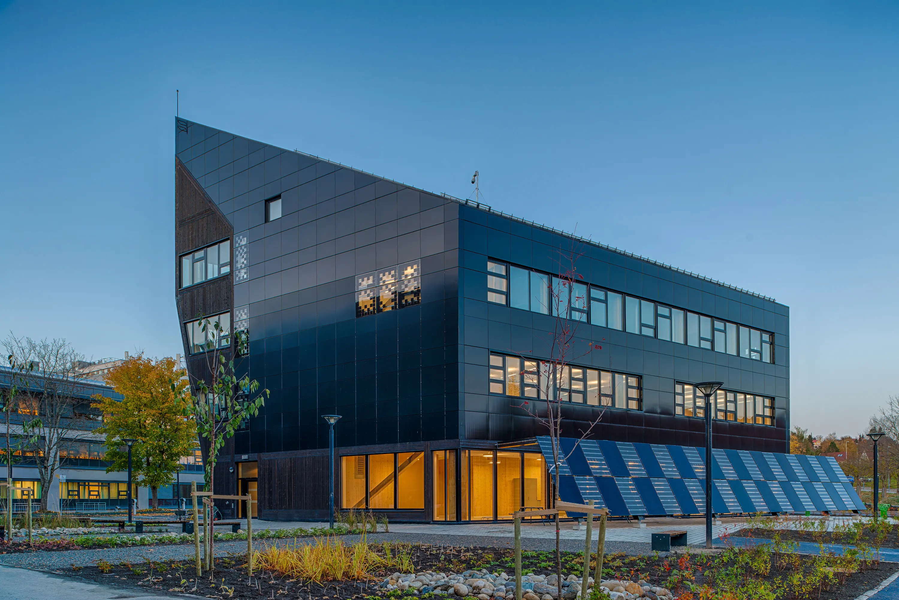 SolarLab - ZEB FlexibleLAB