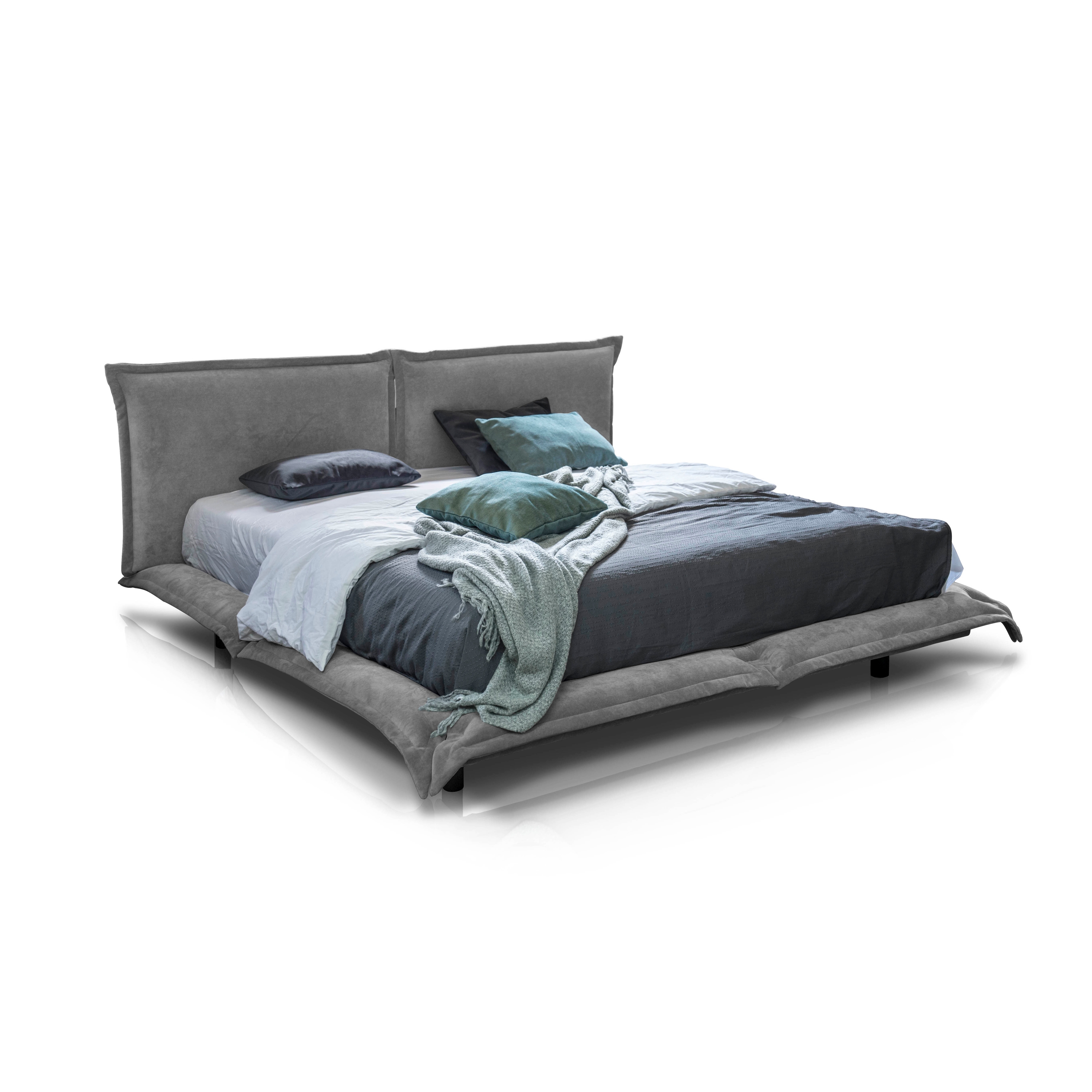 Bett Violet