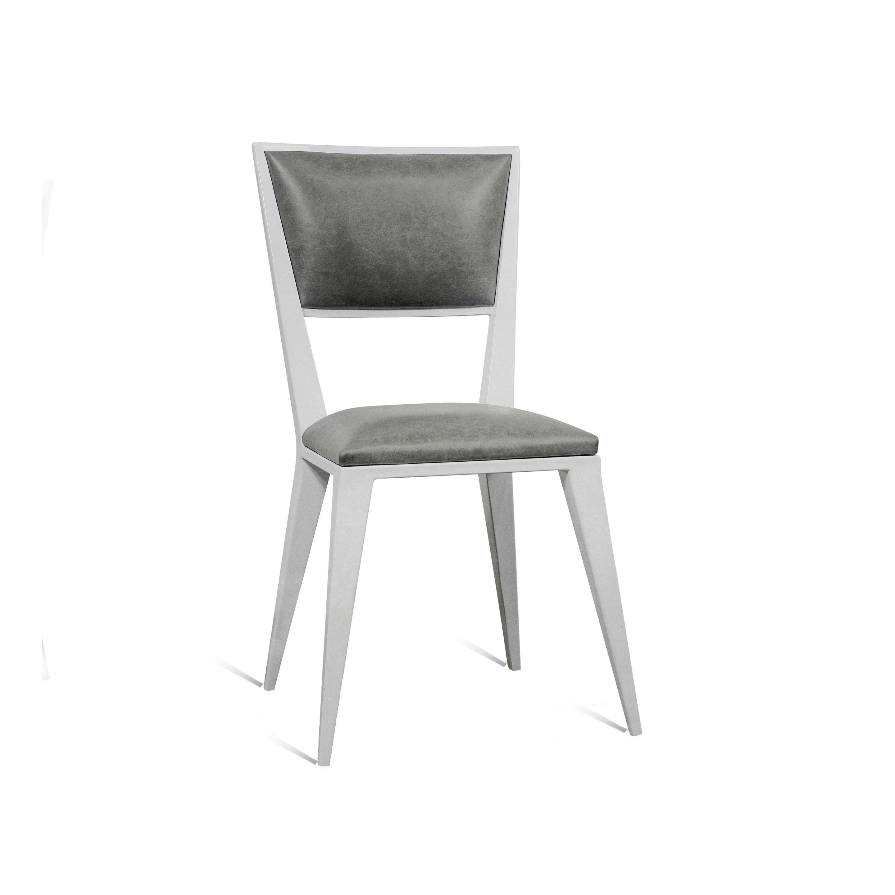 Rodelio Bianco Chair