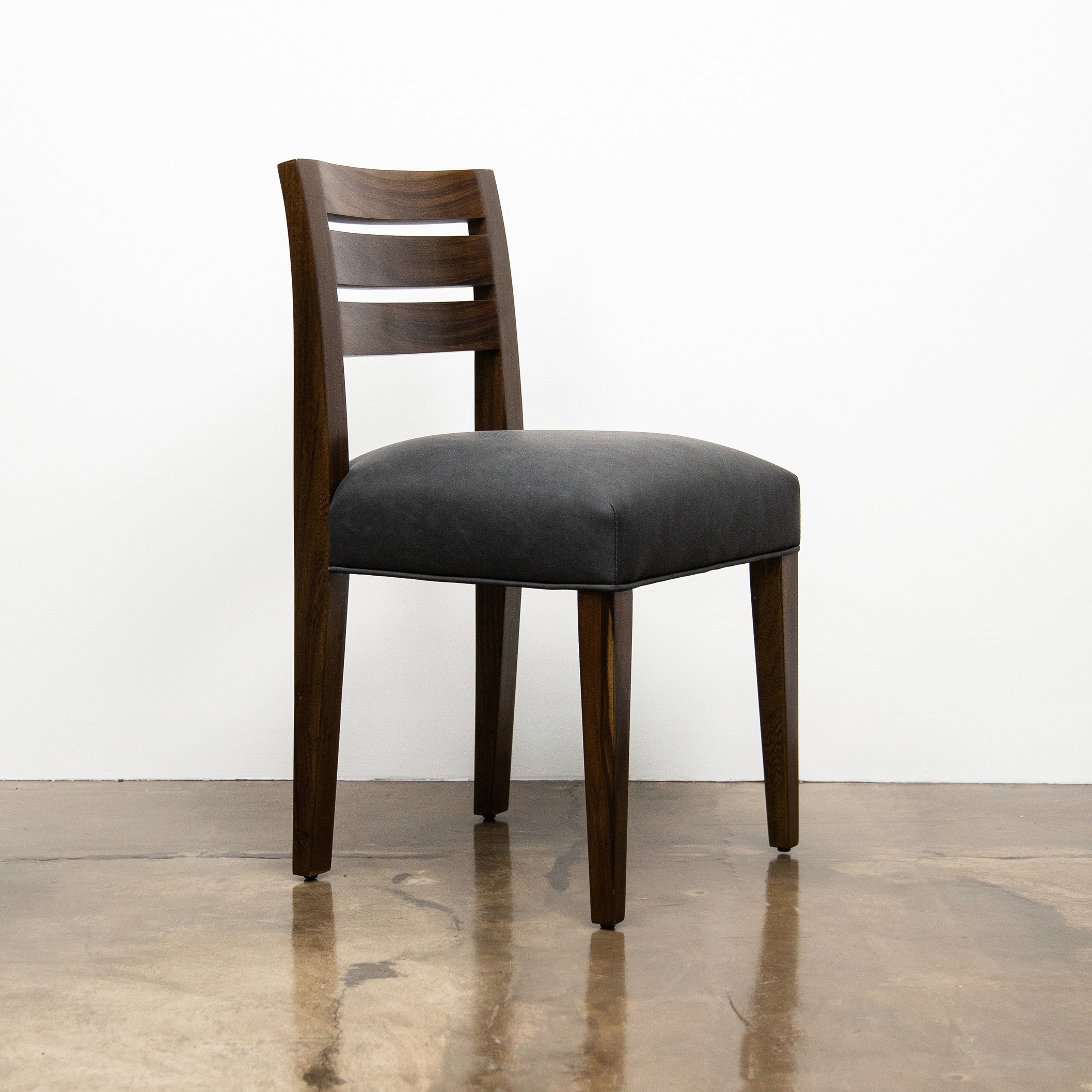 Renzo Chair