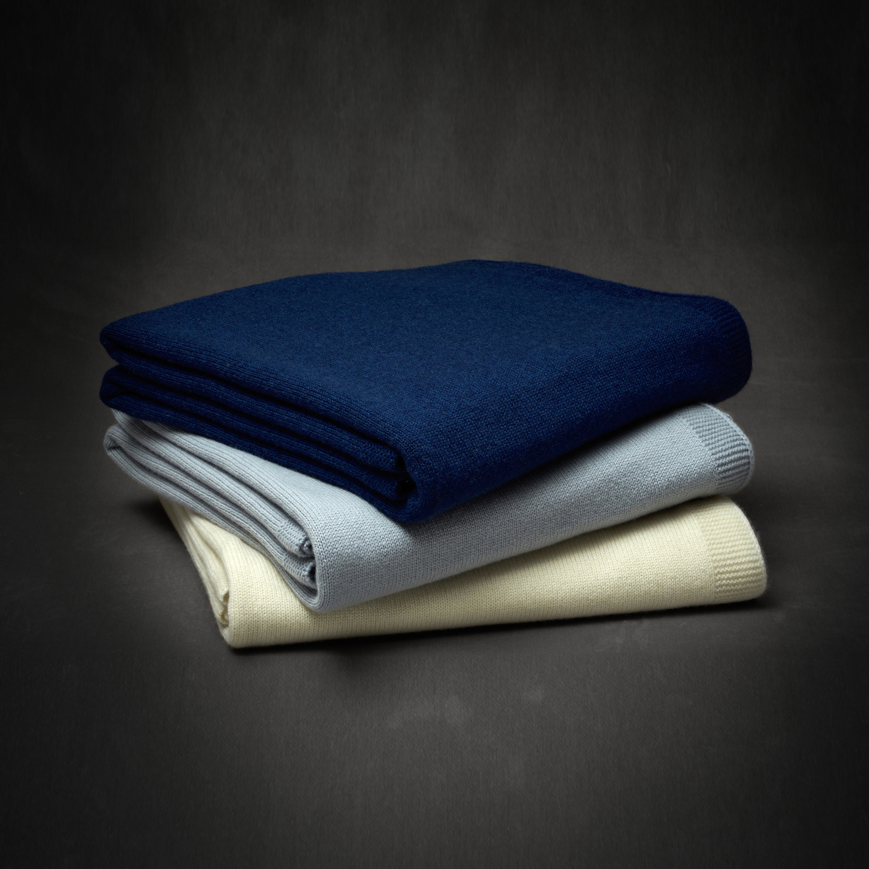 Mostra il prodotto Pleasures knitting maestria Plaid Sybil cashmere del produttore Mastro Raphael