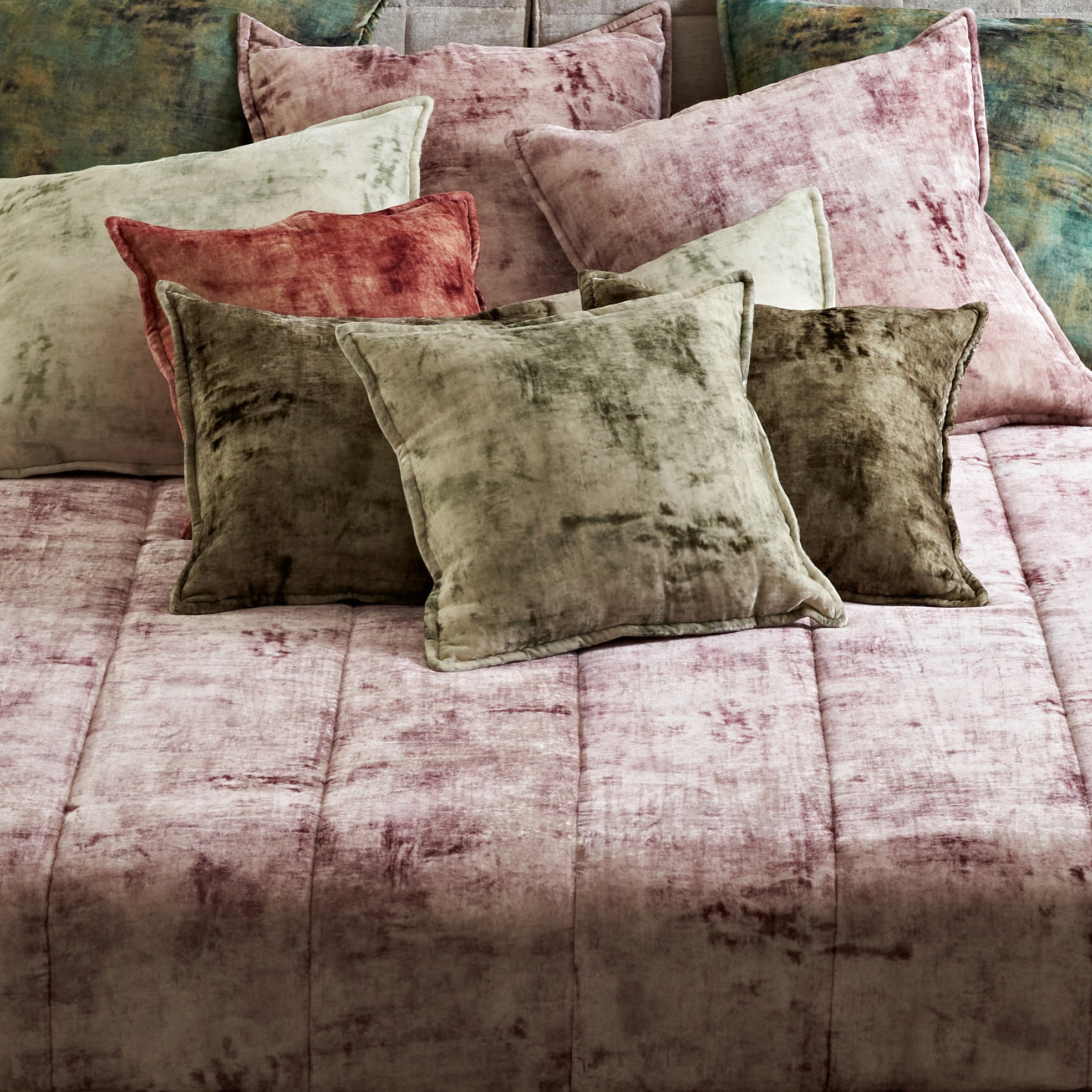 Produkt Tiziano Quilted bedspread in plain velvet des Herstellers Mastro Raphael anzeigen