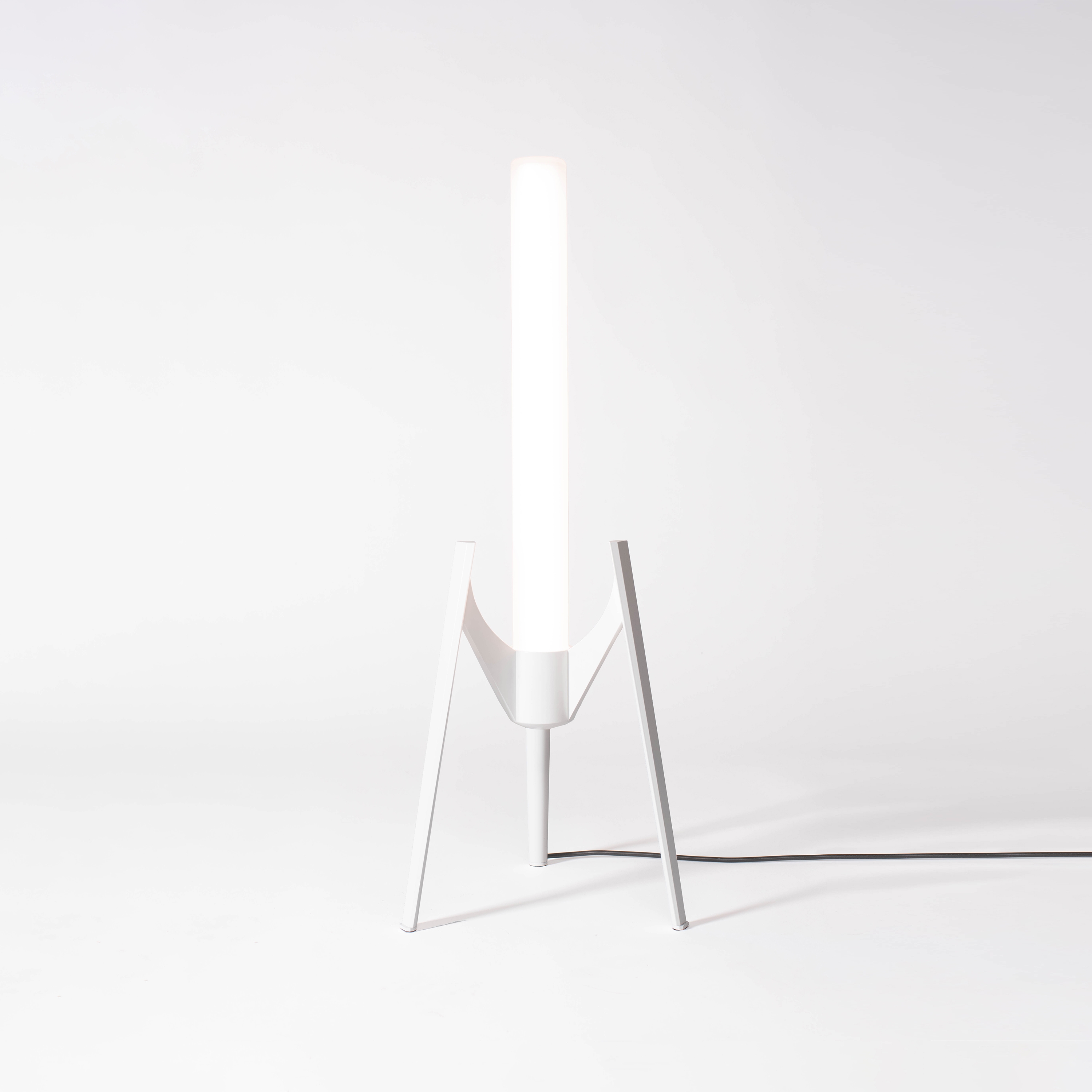 Head in Stars I Table Lamp I white
