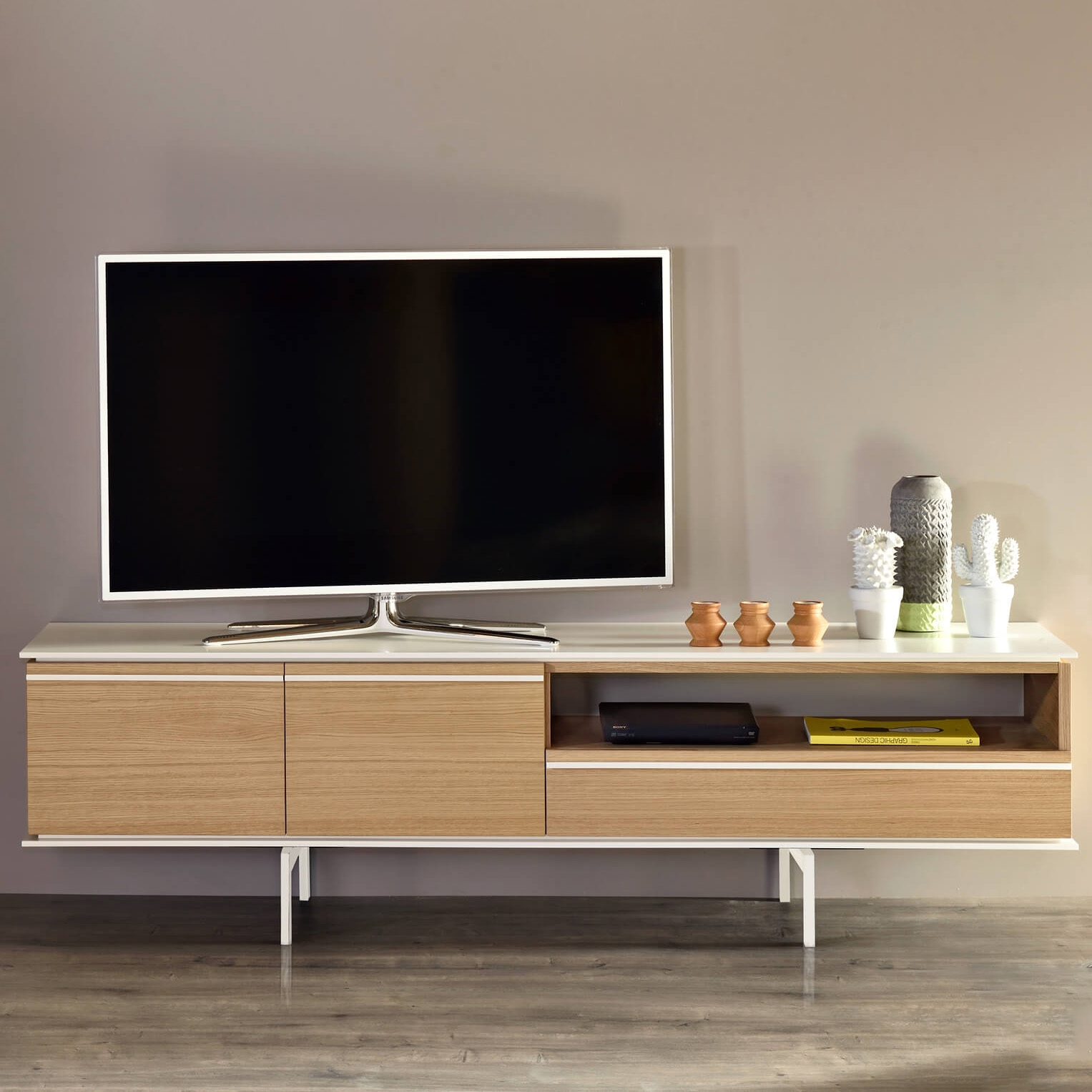 TV-UNITS