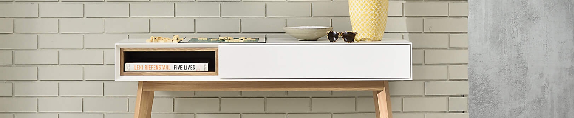 Entdecke die Welt des Herstellers Tagged De-code