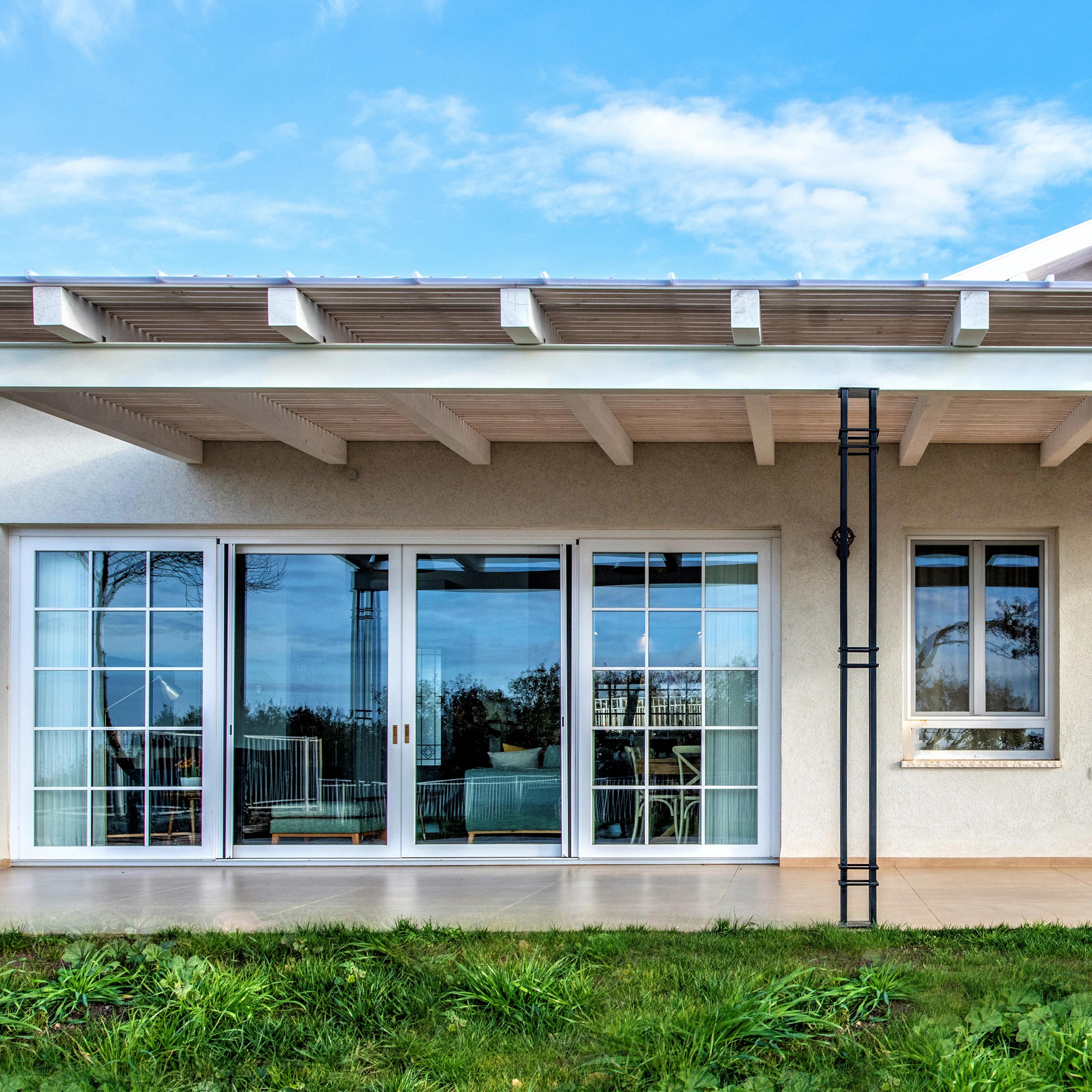 SLIDING & GLIDING ELEMENTS