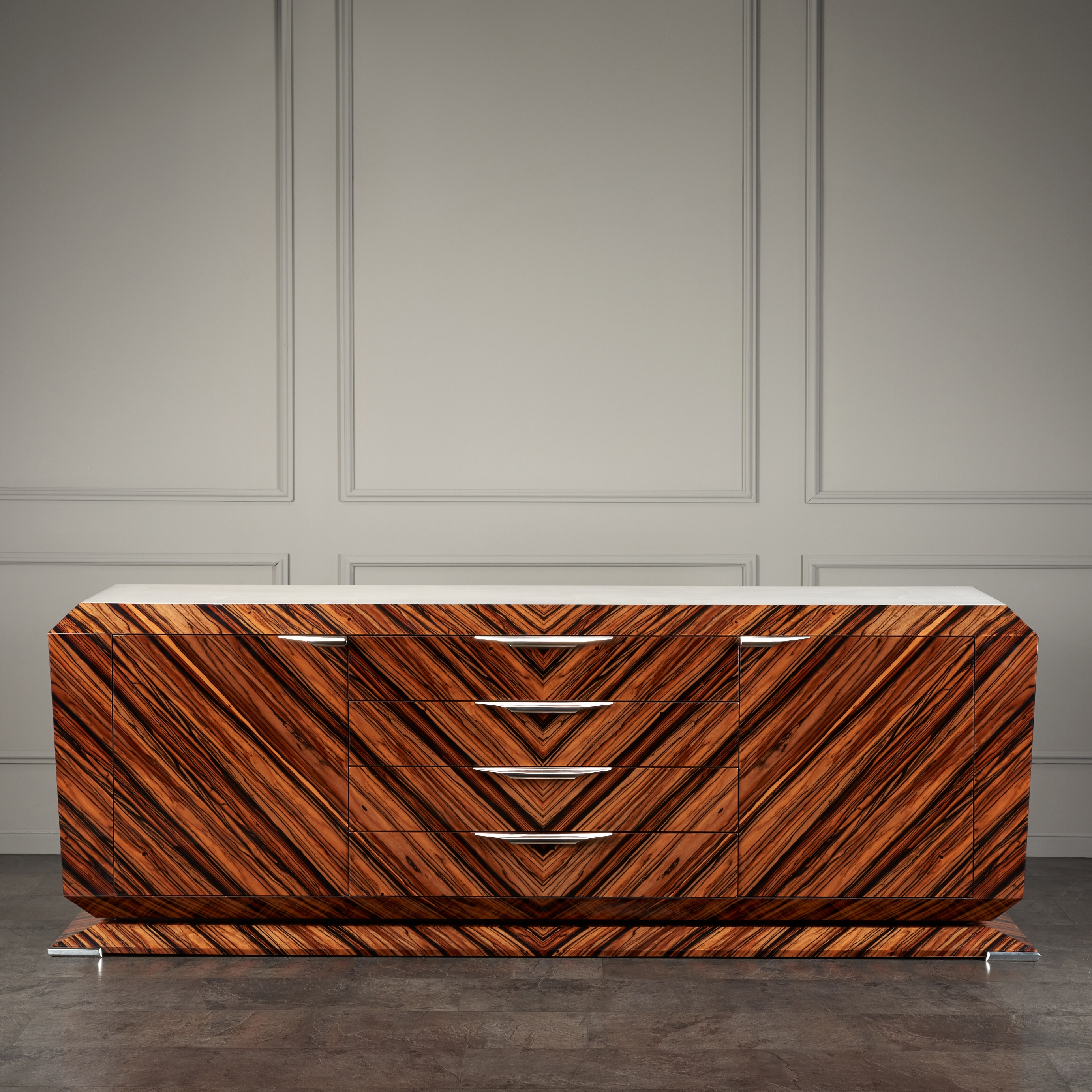 Mostrar el producto Empire | Empire Large Macassar with Onyx del fabricante Sygnard