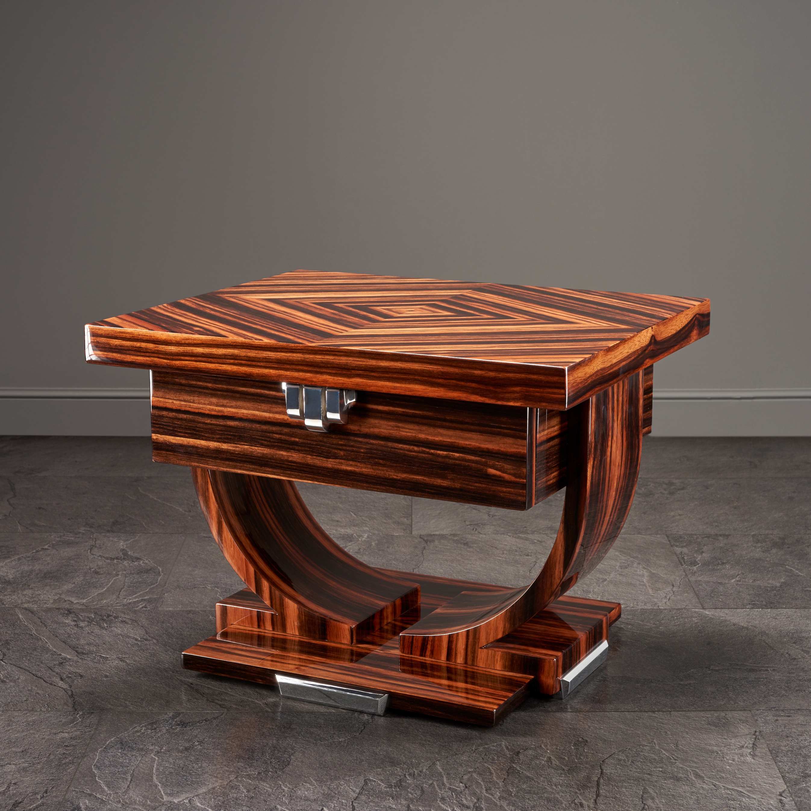 Mostrar el producto Opus | Opus Night Table Amara del fabricante Sygnard