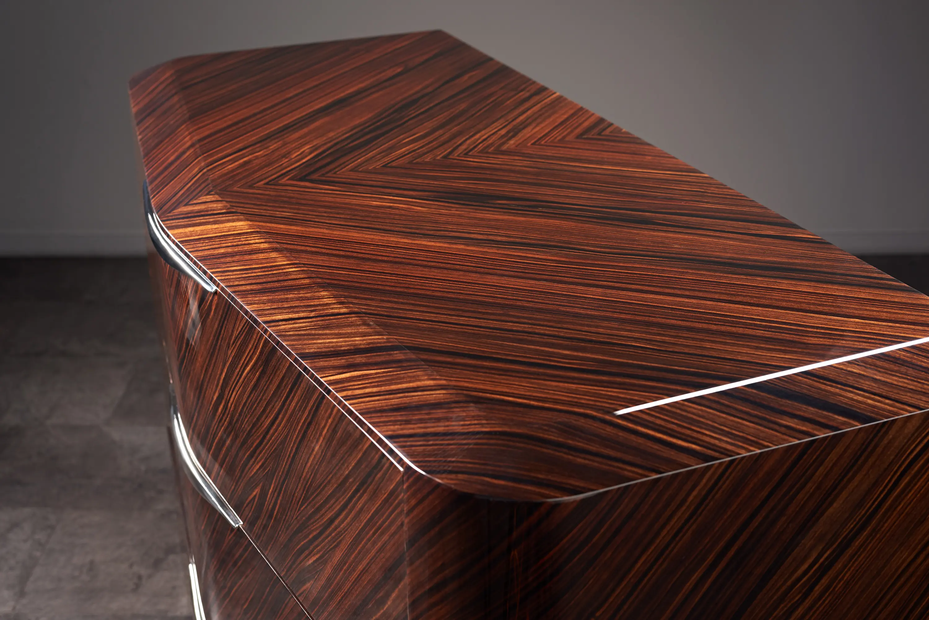 Sygnard - Oscar | Oscar Commode Small Macassar