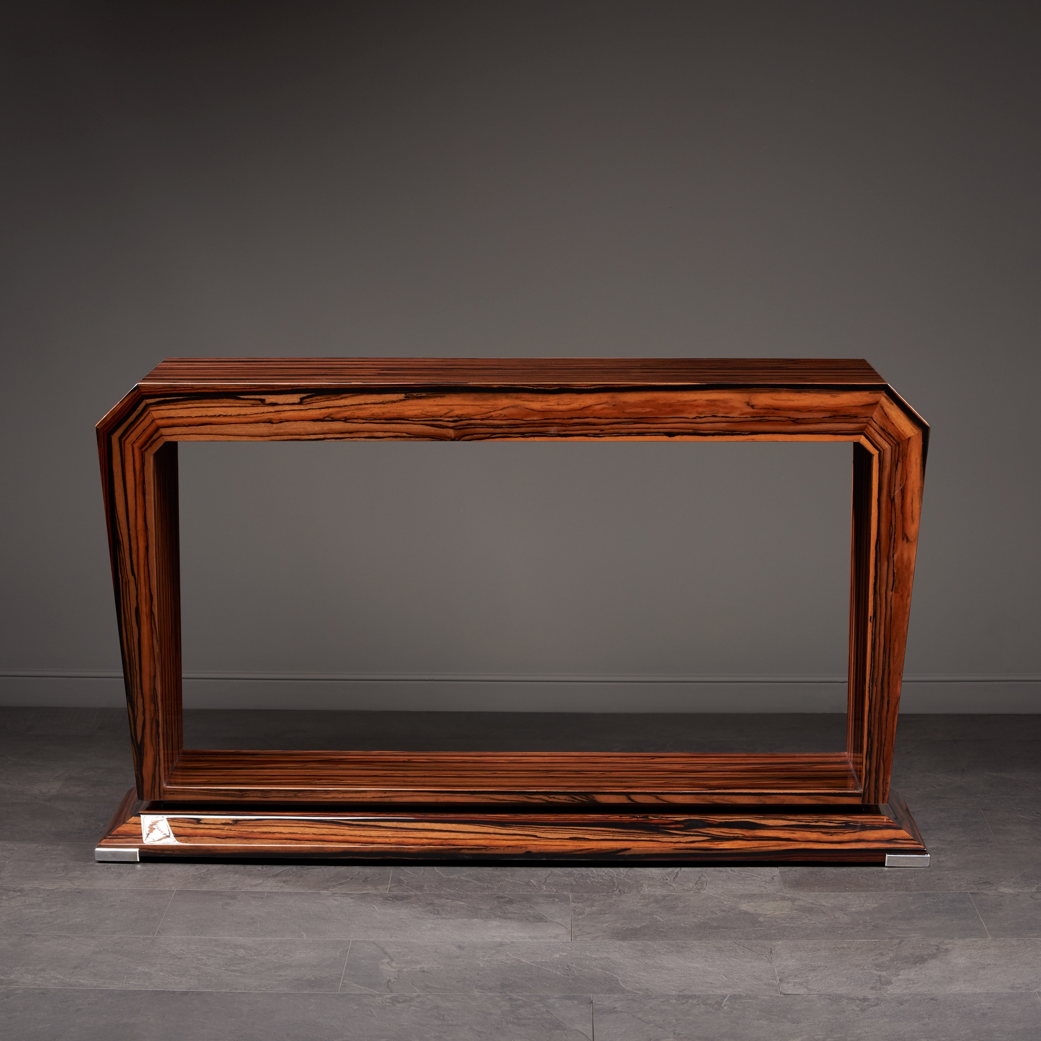 Mostrar el producto Vector | Vector Large Macassar del fabricante Sygnard