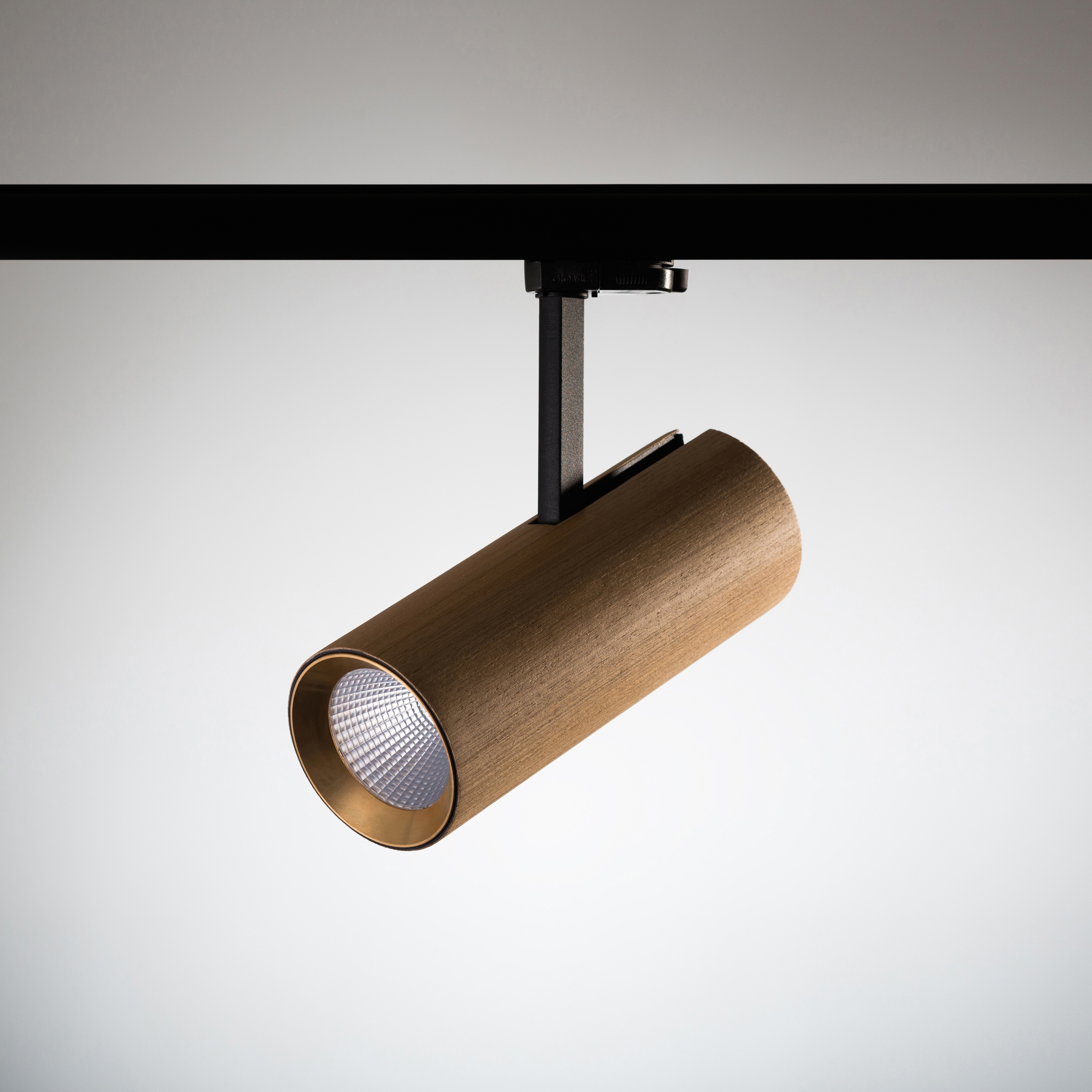 ROLLER M WOOD