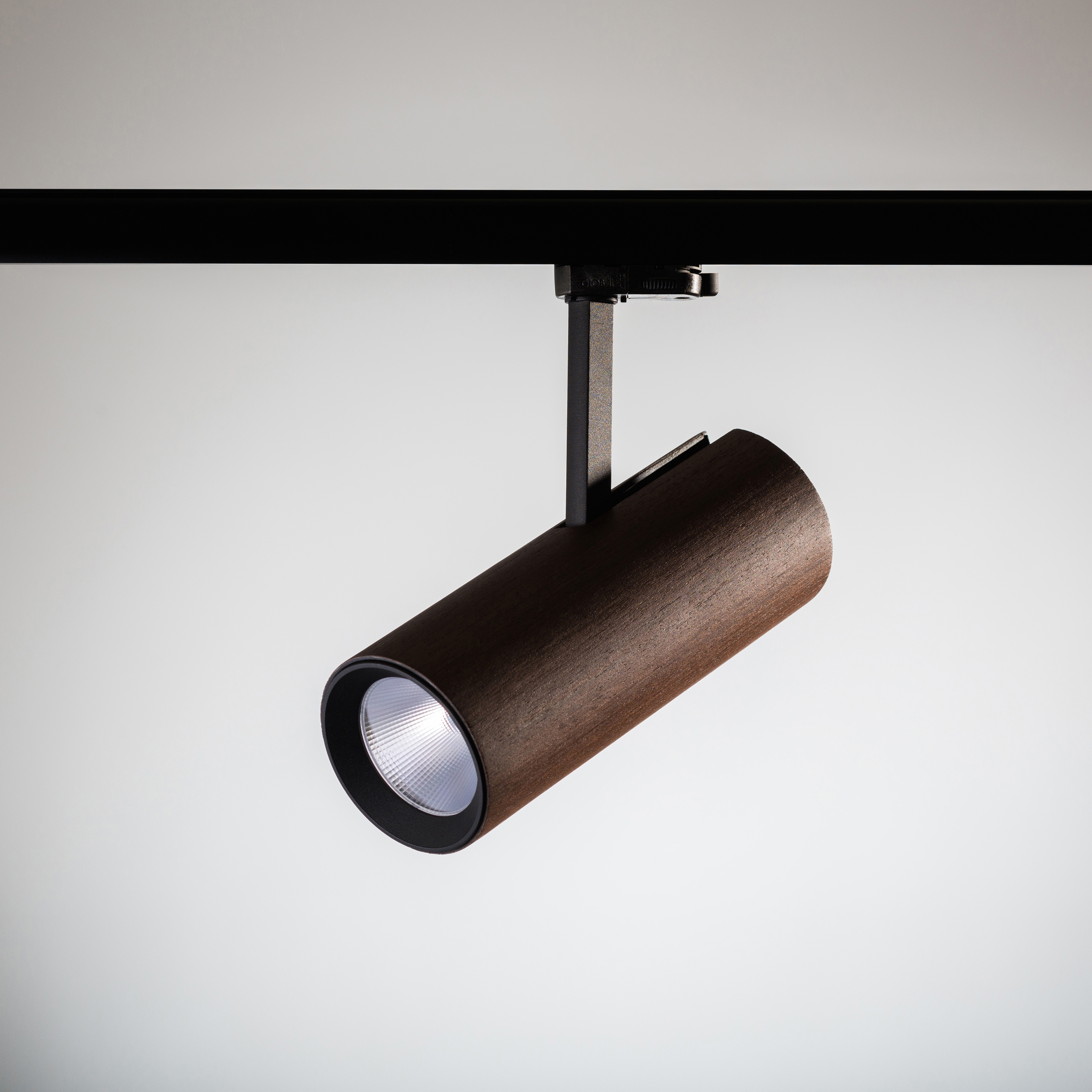 ROLLER M WOOD