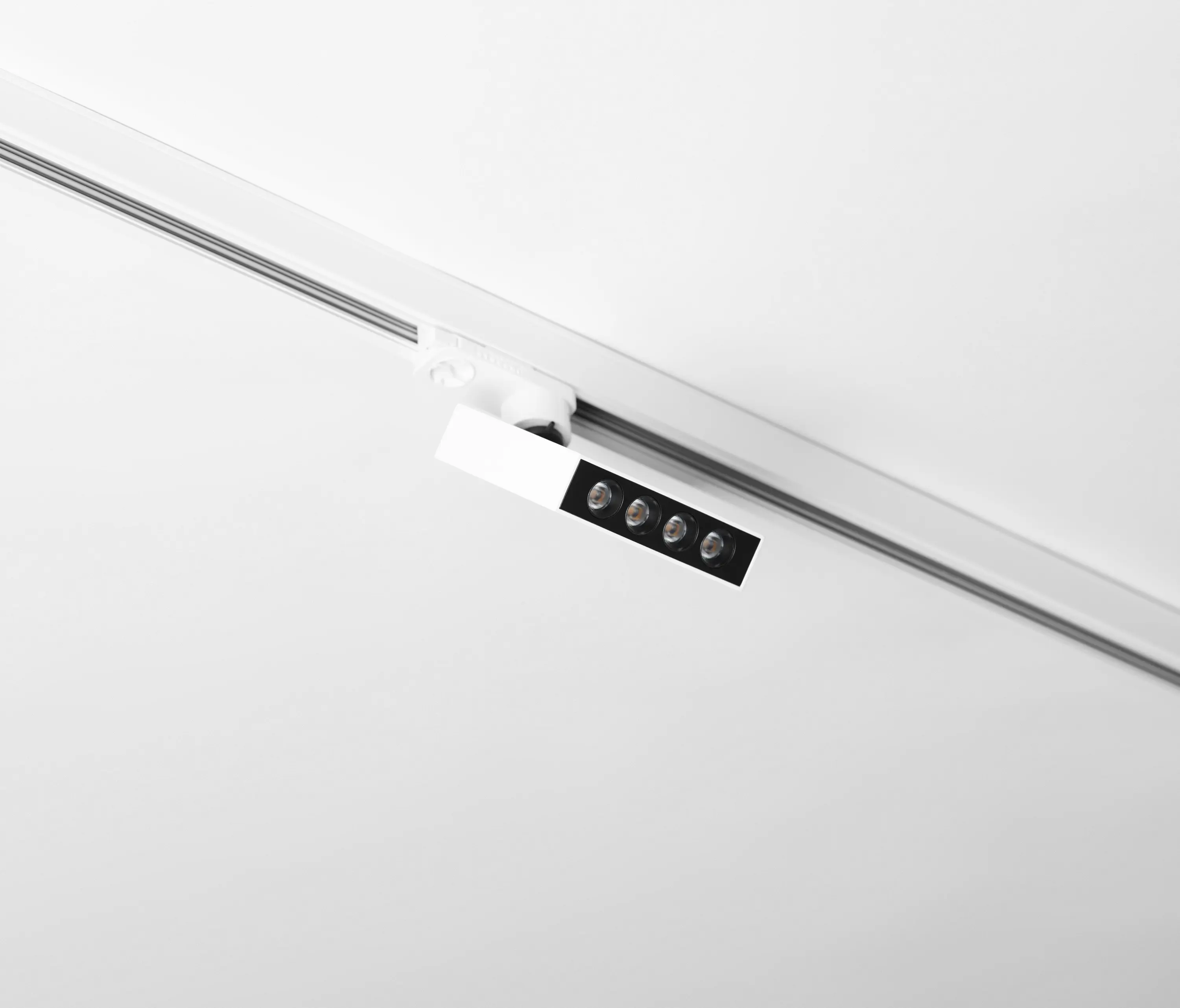 Labra - Shift | 1.4 Adaptor 1F / 3F