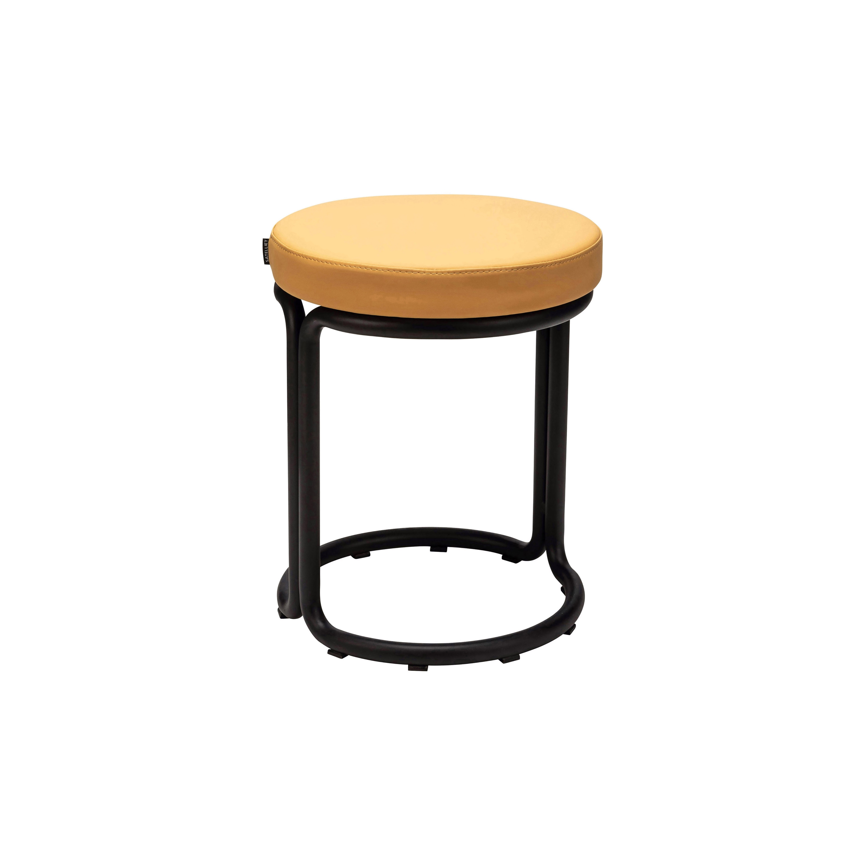 Display product Hack LS - seat upholstered from manufacturer Satelliet Originals