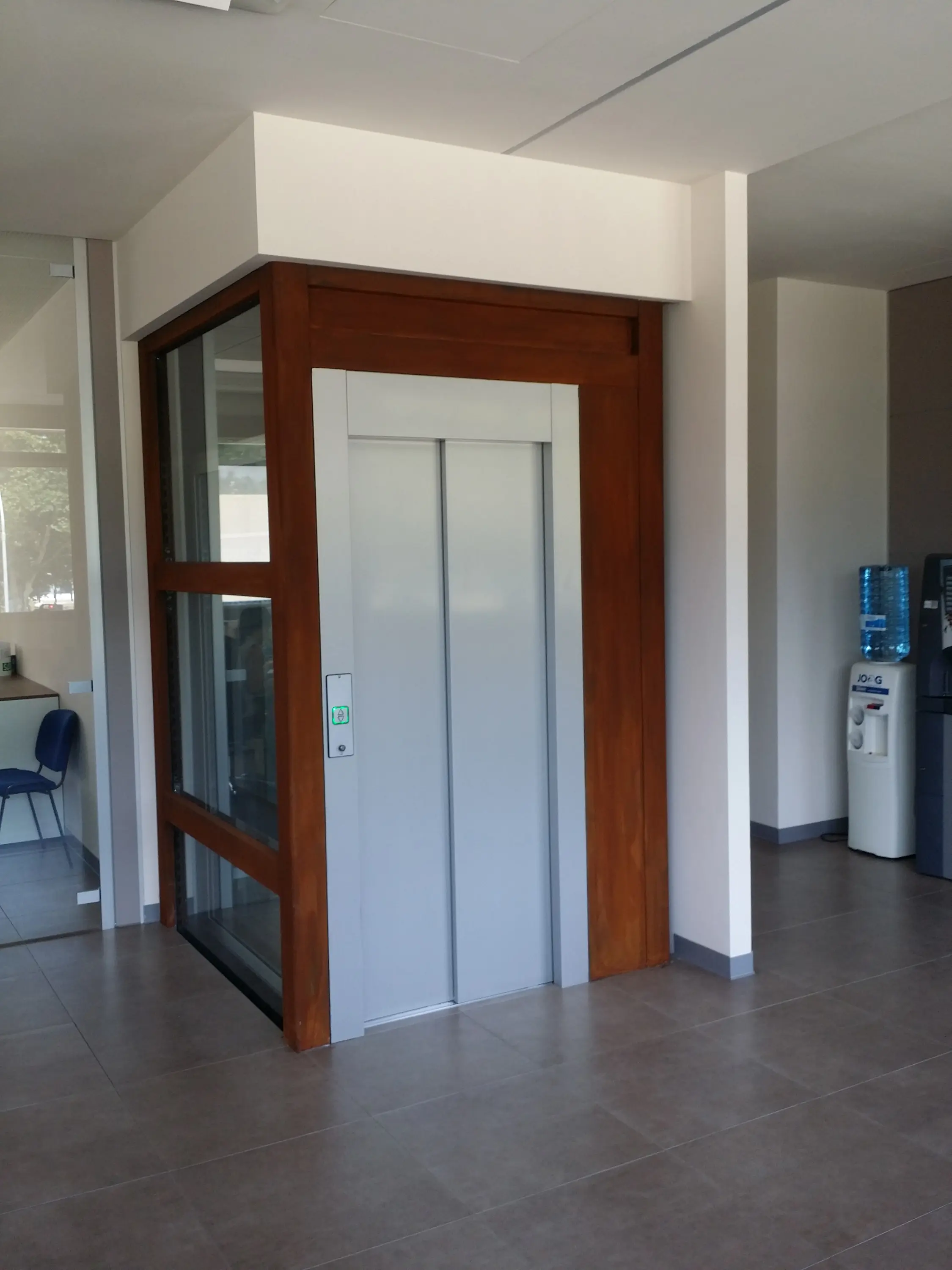 Vimec Srl - Electric elevator ECOVIMEC