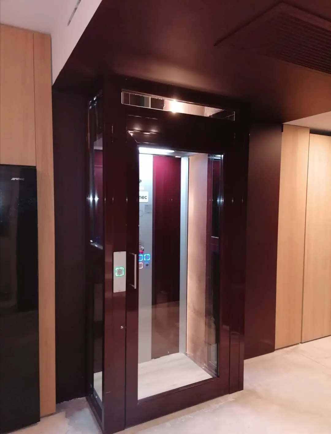 Vimec Srl - Electric elevator ECOVIMEC