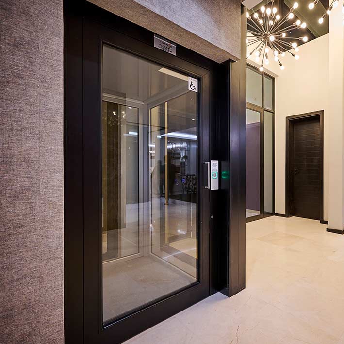Electric elevator ECOVIMEC