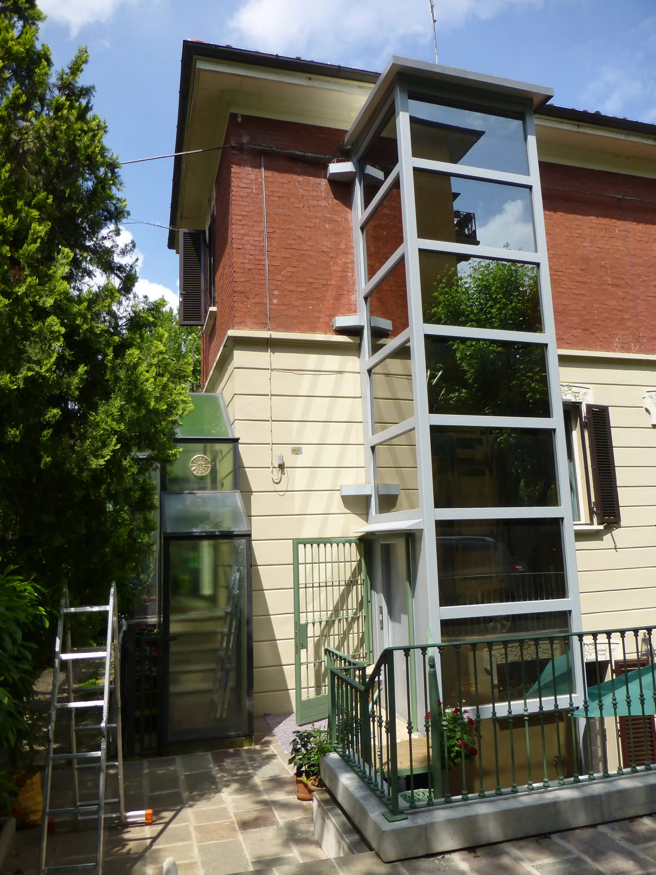 Vimec Srl - Electric elevator ECOVIMEC