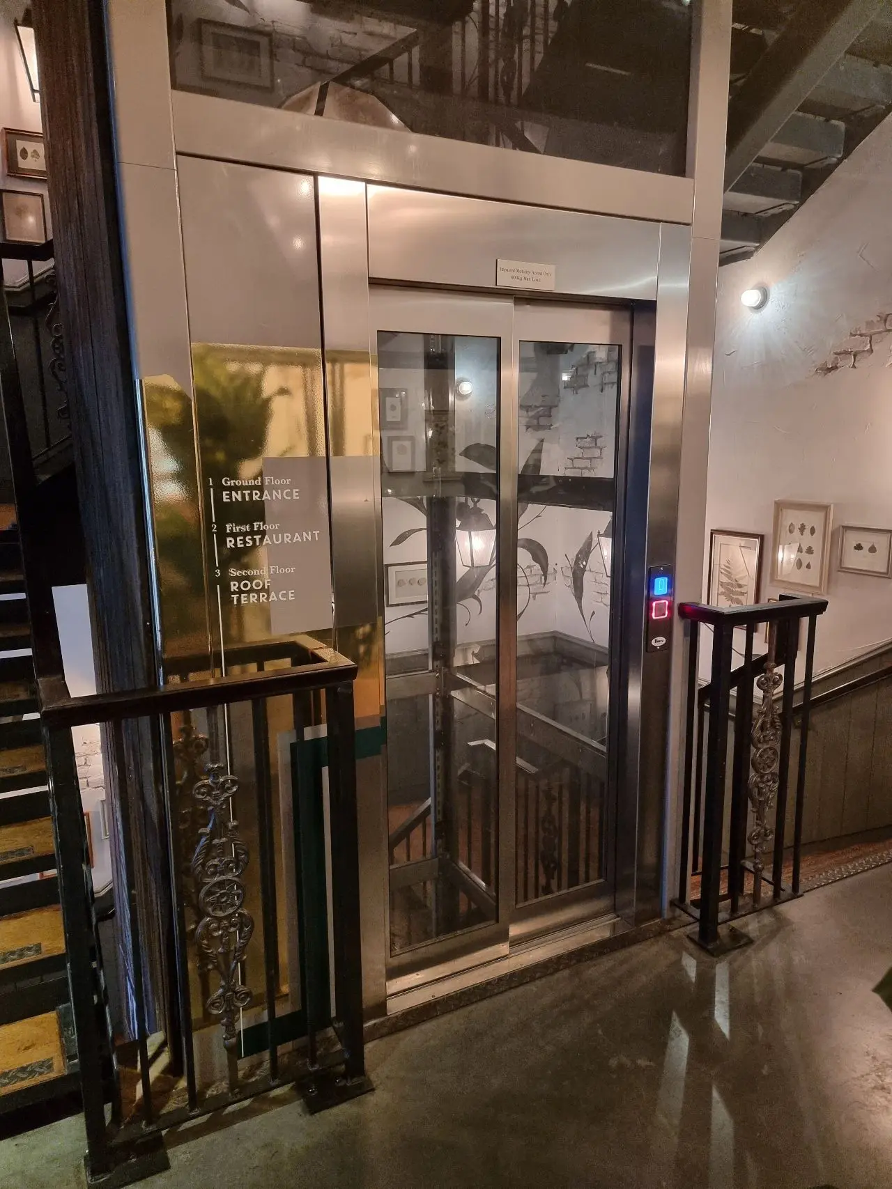 Vimec Srl - Electric elevator ECOVIMEC
