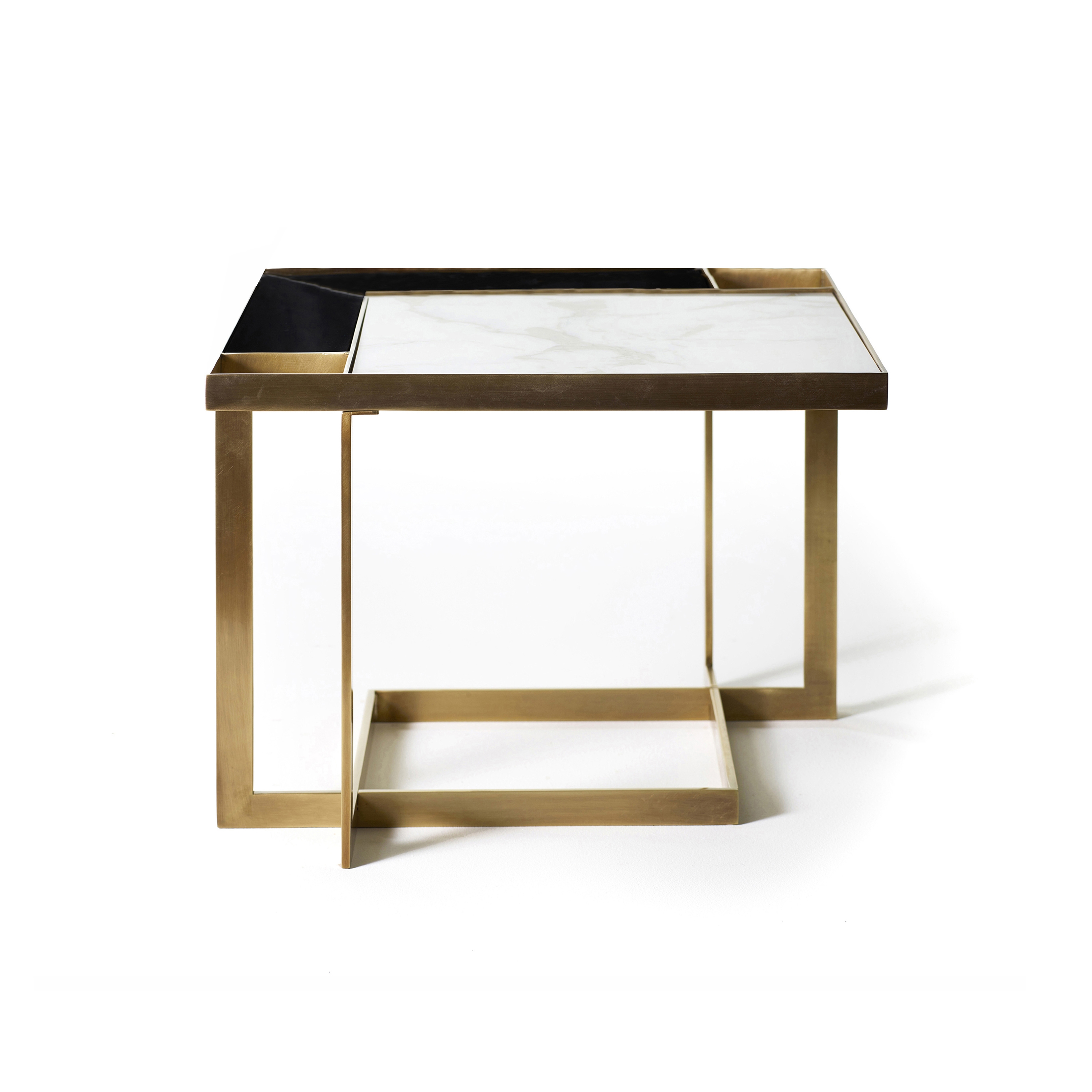 Display product Gary | Square Coffee Table from manufacturer Marioni