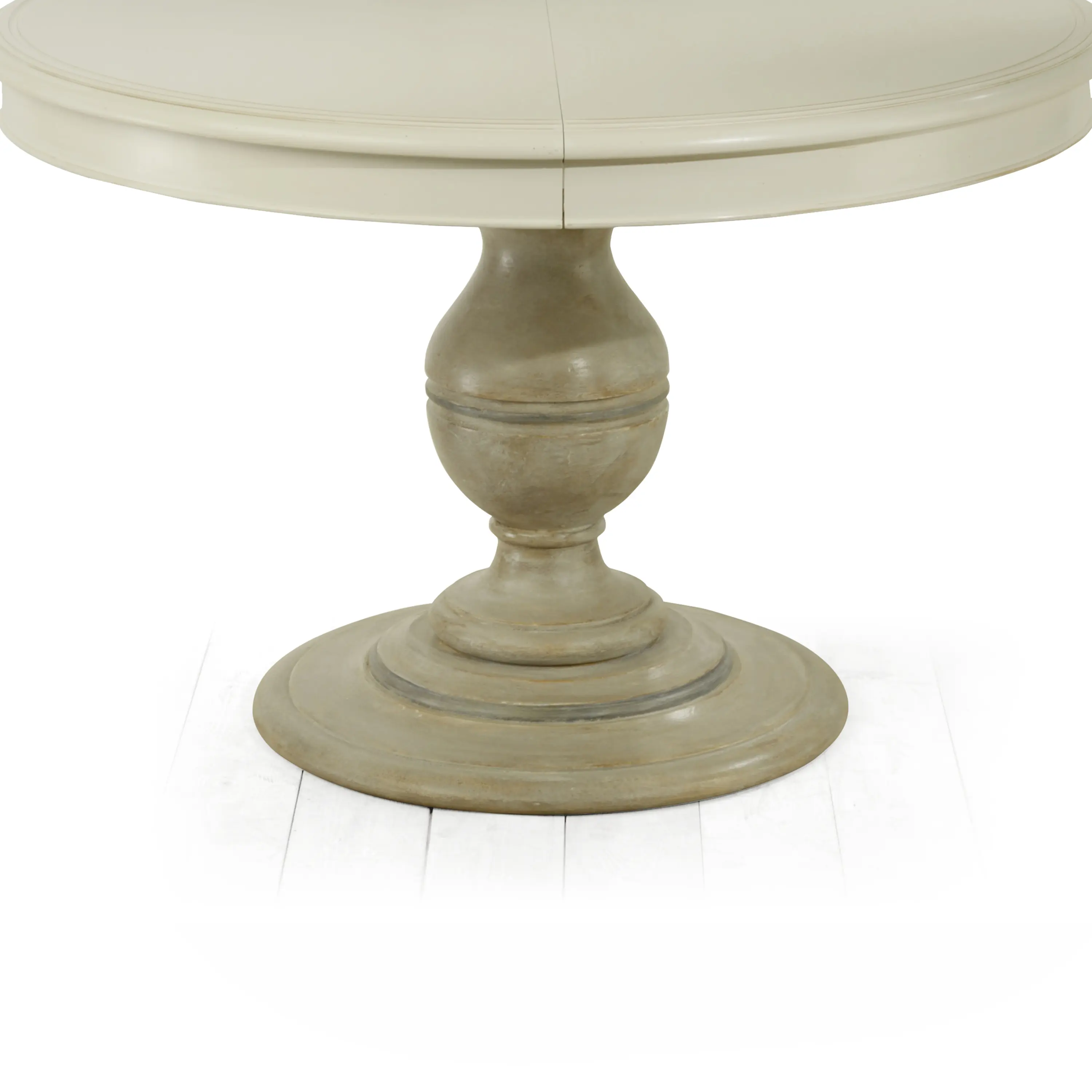 Marioni - Tudor | Round Extendable Dining Table