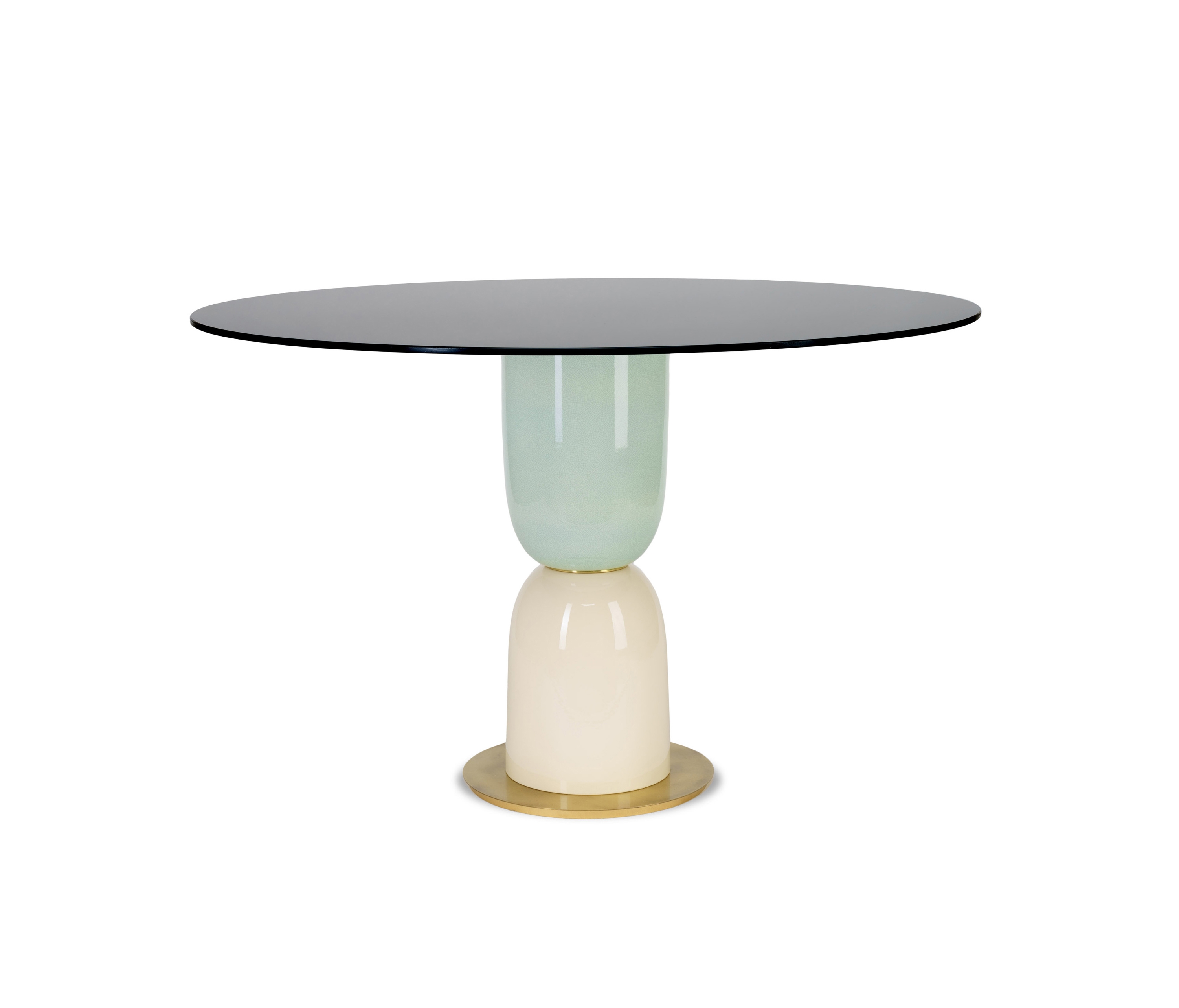 Afficher le produit Pins | Round Table du fabricant Marioni