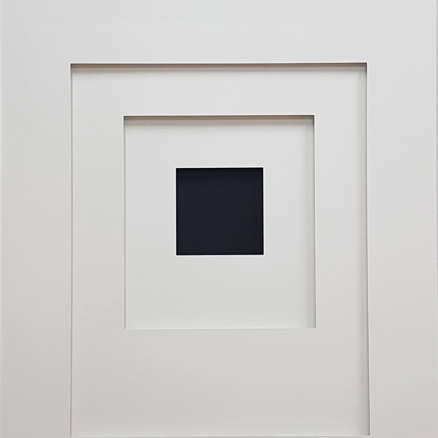 Display product Dimension I from manufacturer NOVOCUADRO ART COMPANY