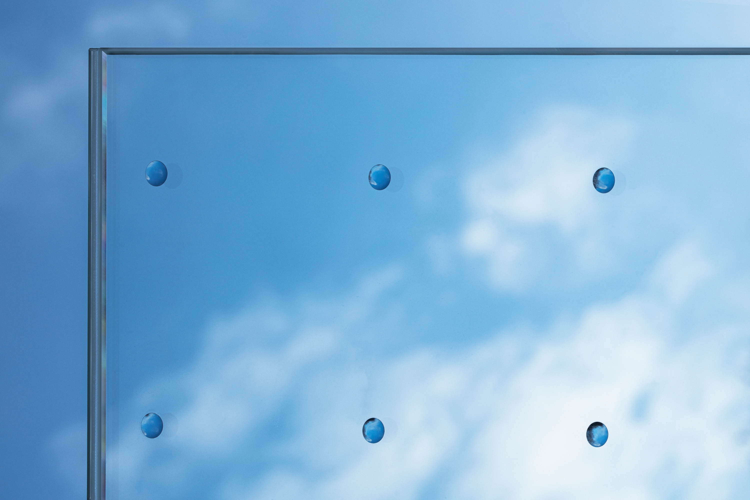 Display product Saflex® FlySafe 3D from manufacturer Saflex