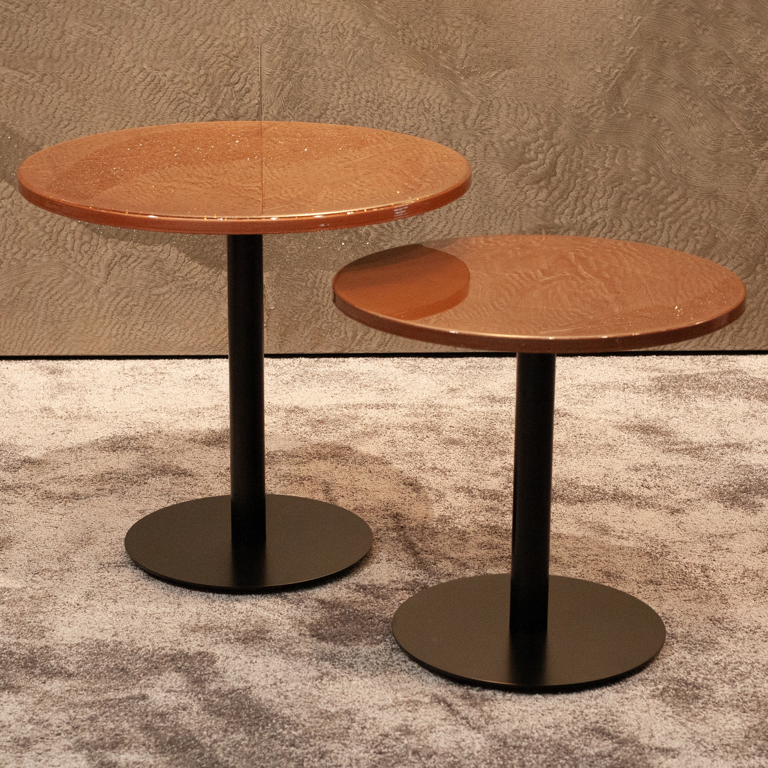 Display product MIDAS Metall Table I Copper from manufacturer Midas Surfaces