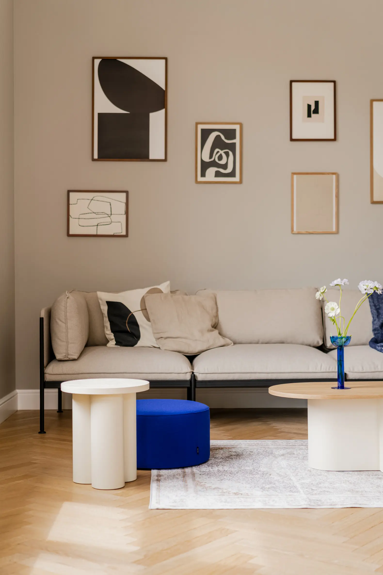 noo.ma - Oly Stool | Piazza Beige