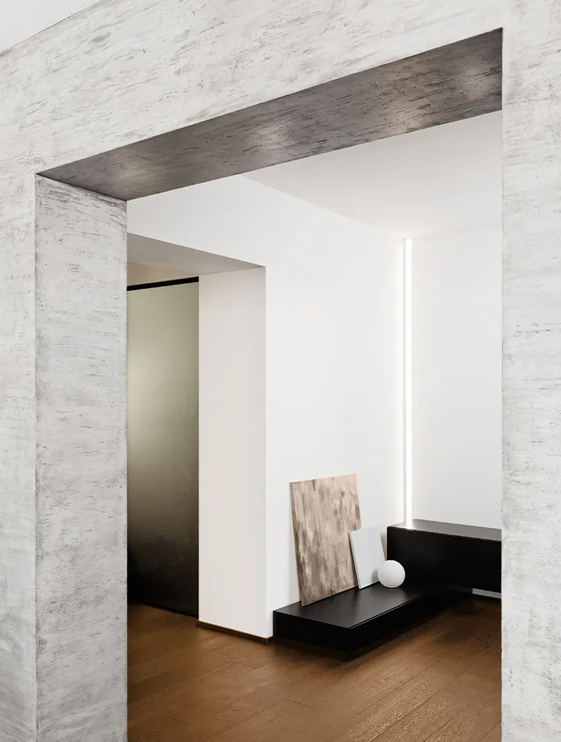 9010 Novantadieci - P020 profile ALUMITE® recessed