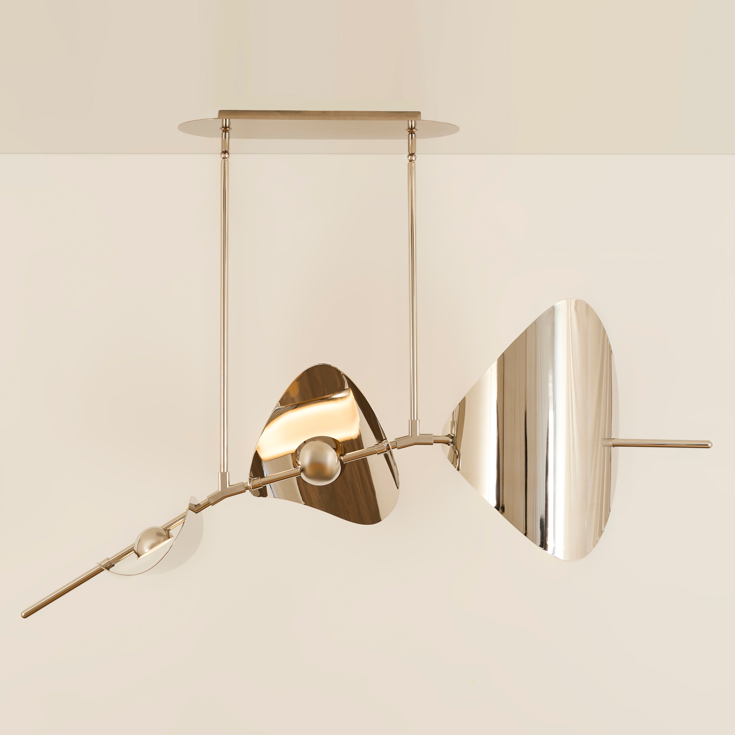 Produkt Bonnie Config 2 Contemporary LED Small des Herstellers Ovature Studios anzeigen