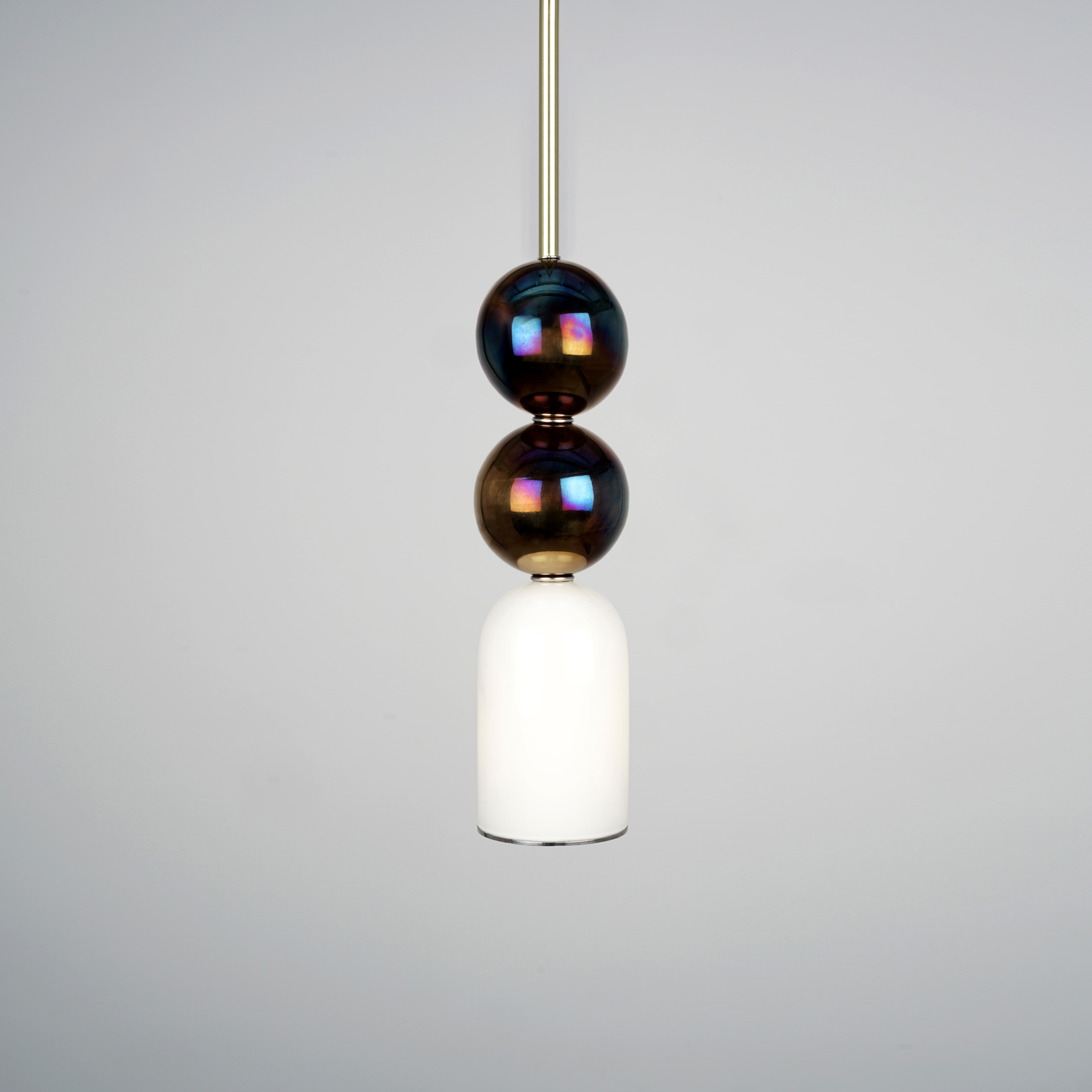 Produkt Laur Singles Config 1 Contemporary LED Pendant des Herstellers Ovature Studios anzeigen