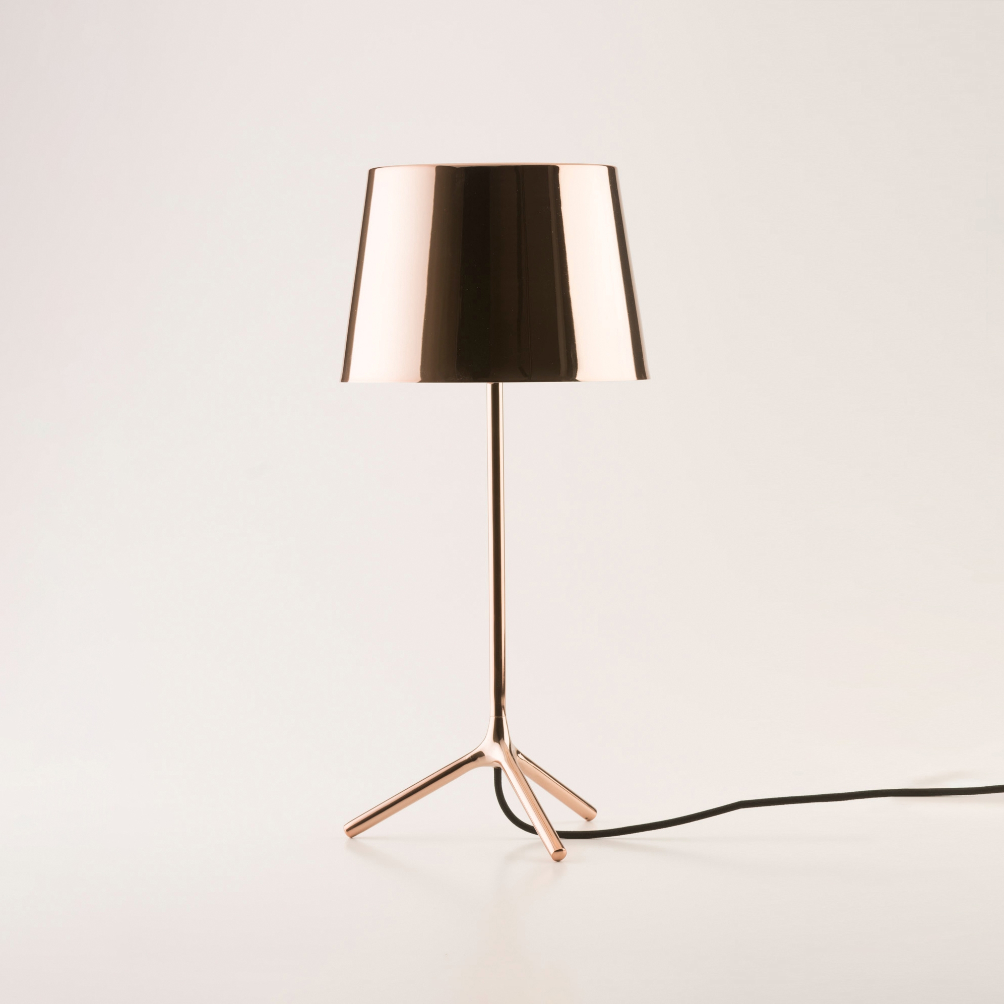Display product MINIMA from manufacturer FOC