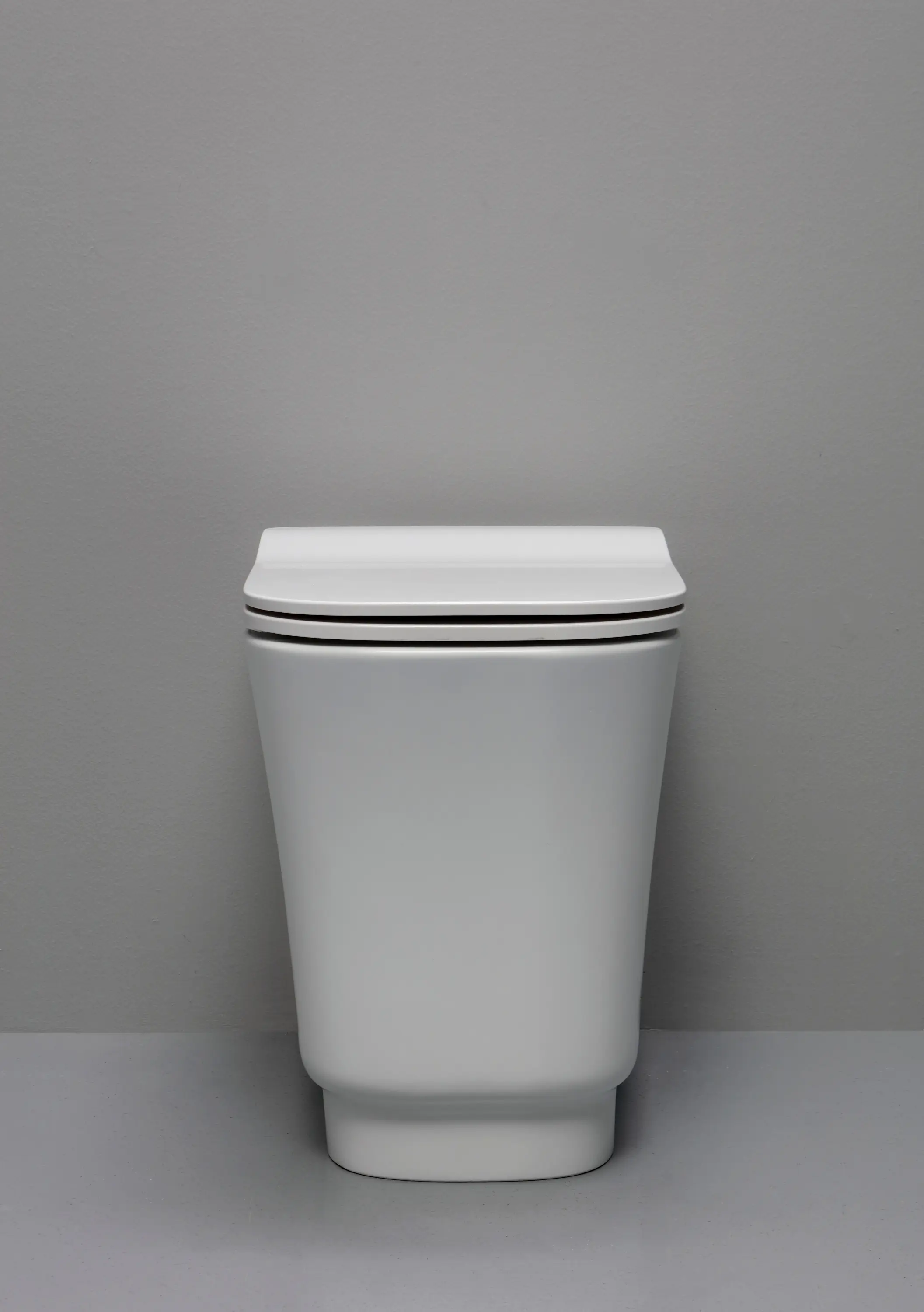 White Ceramic Srl - Idea back to wall wc