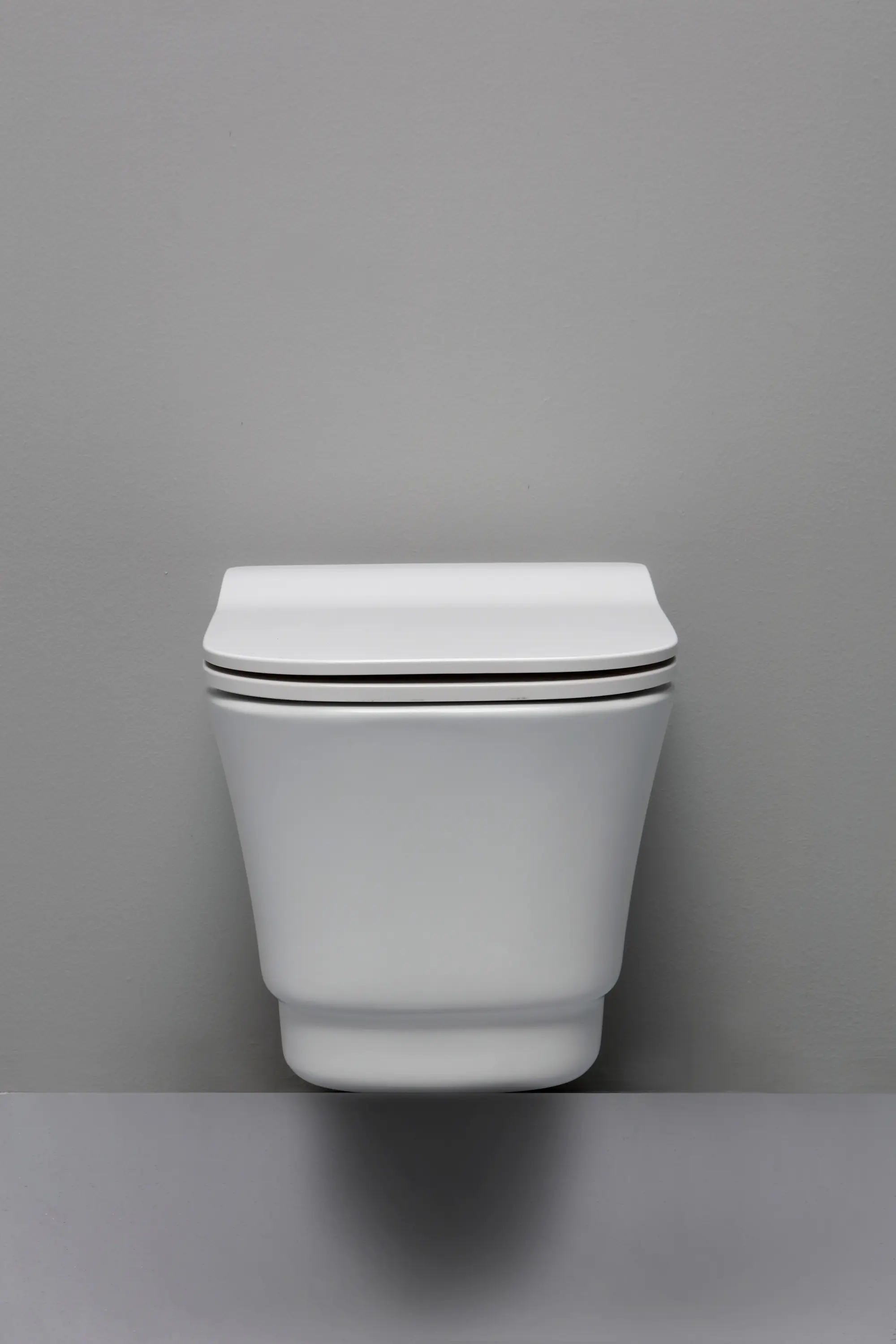 White Ceramic Srl - Idea wall hung wc