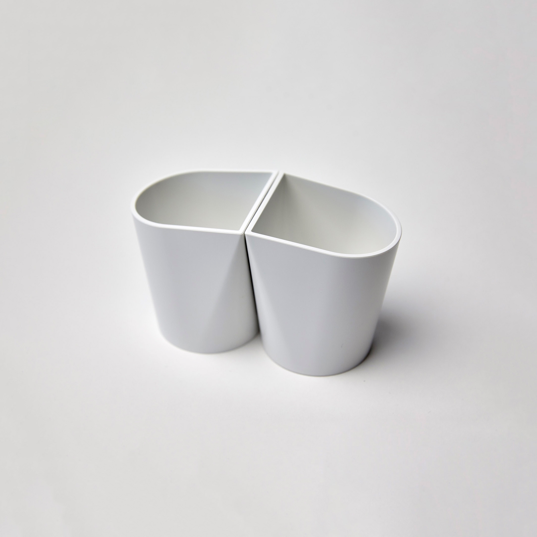 Display product Moving Cup from manufacturer Moving Walls
