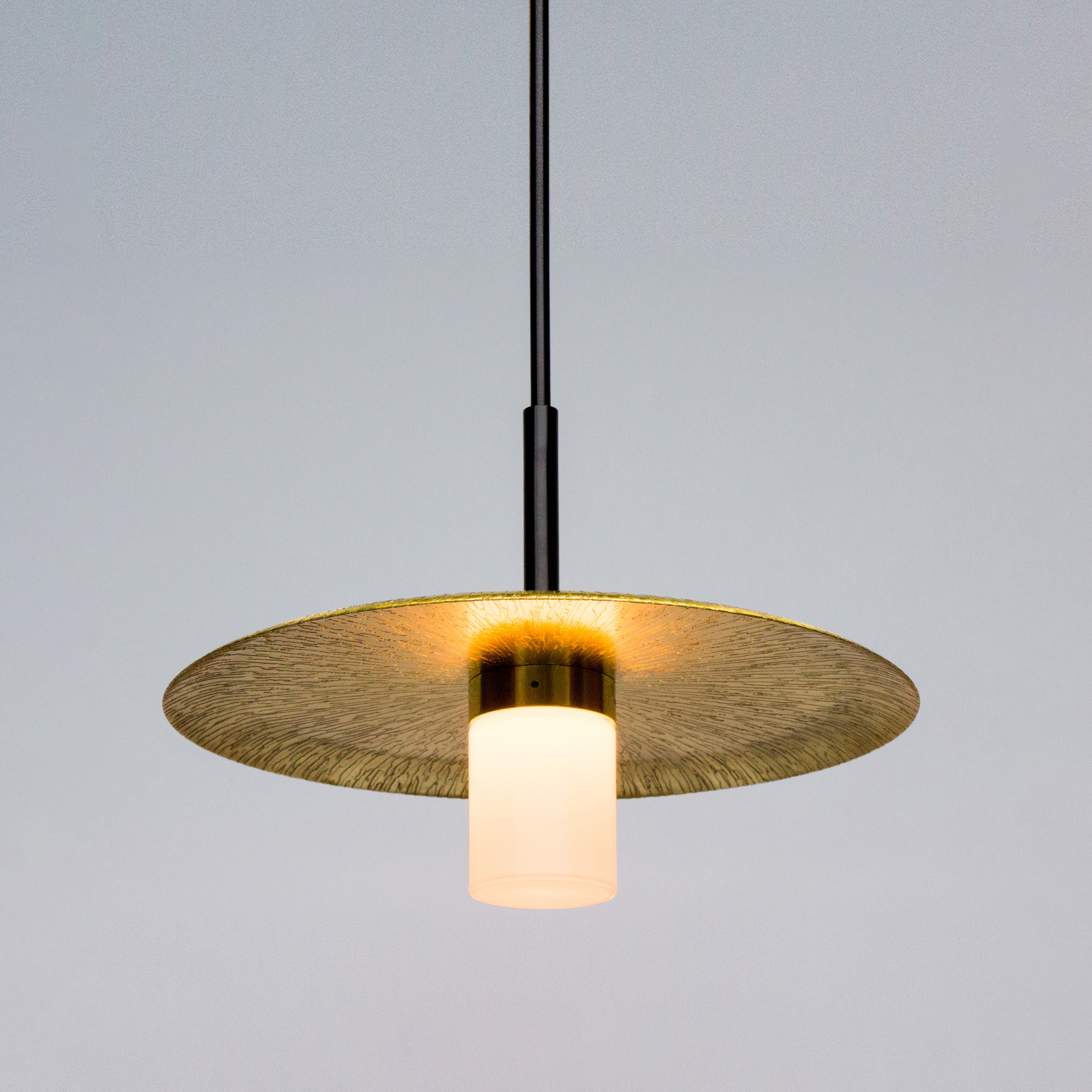 Produkt Arthur | Pendant (Sunburst etch) des Herstellers Trella anzeigen